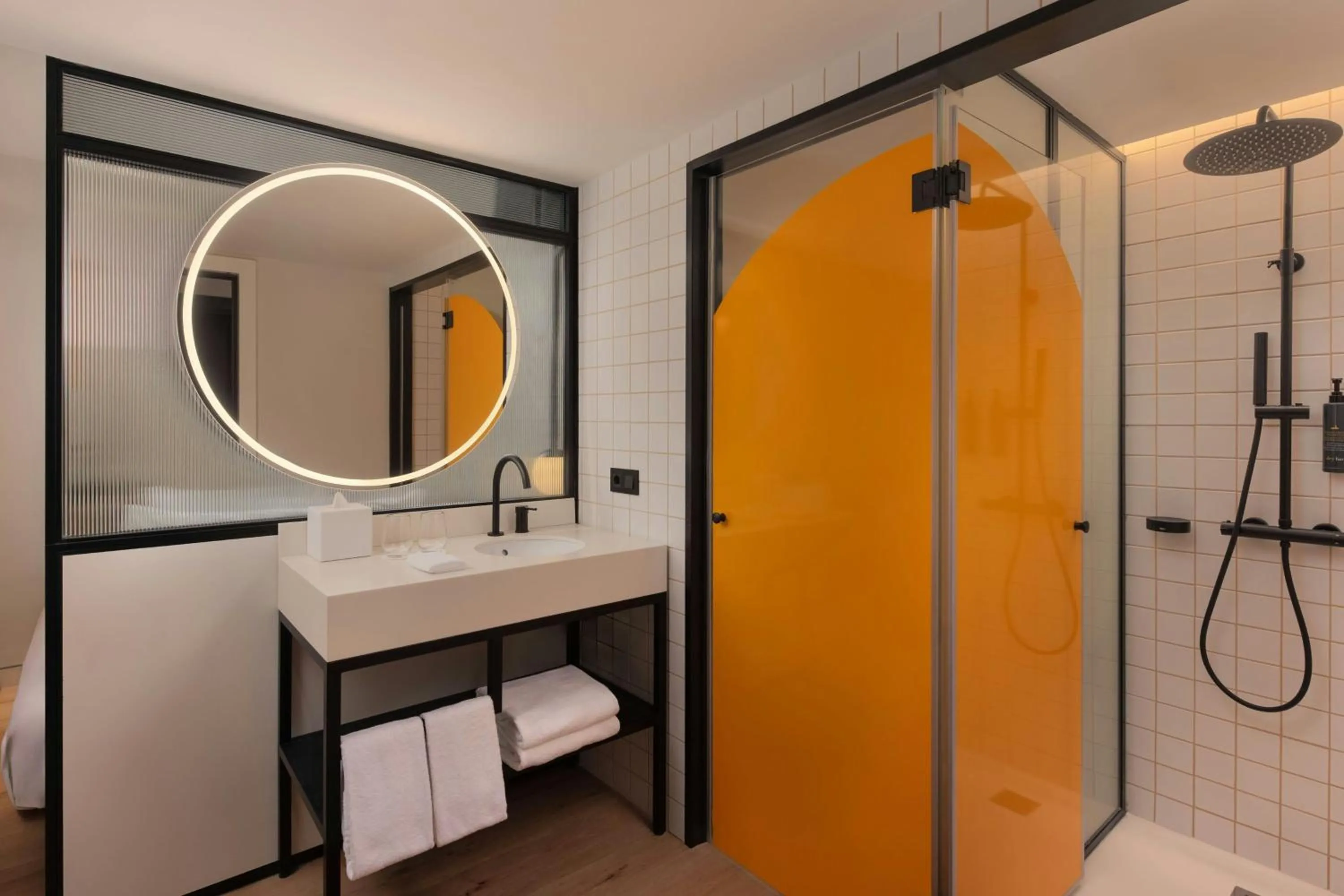 Bathroom in Aloft Madrid Gran Via