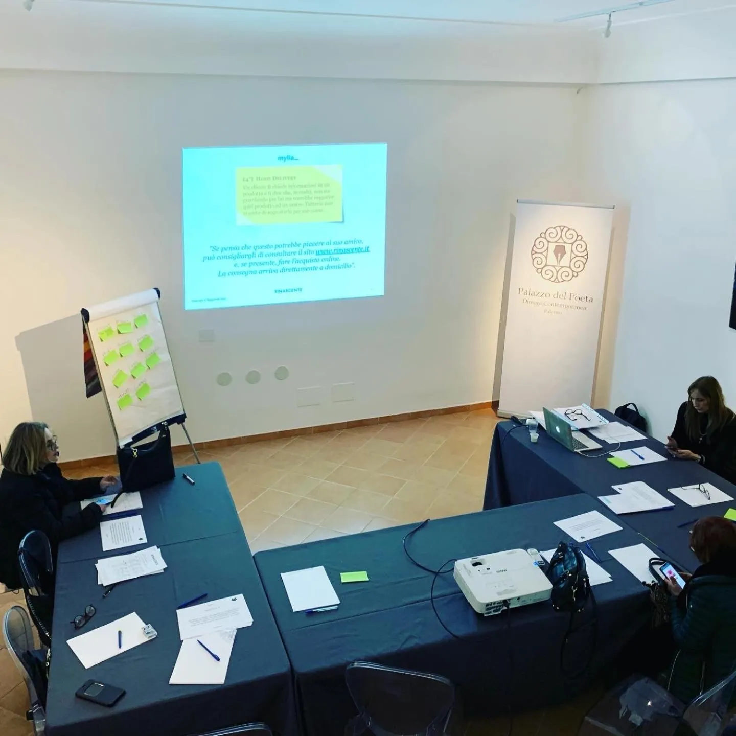 People in Palazzo del Poeta - Dimora Contemporanea