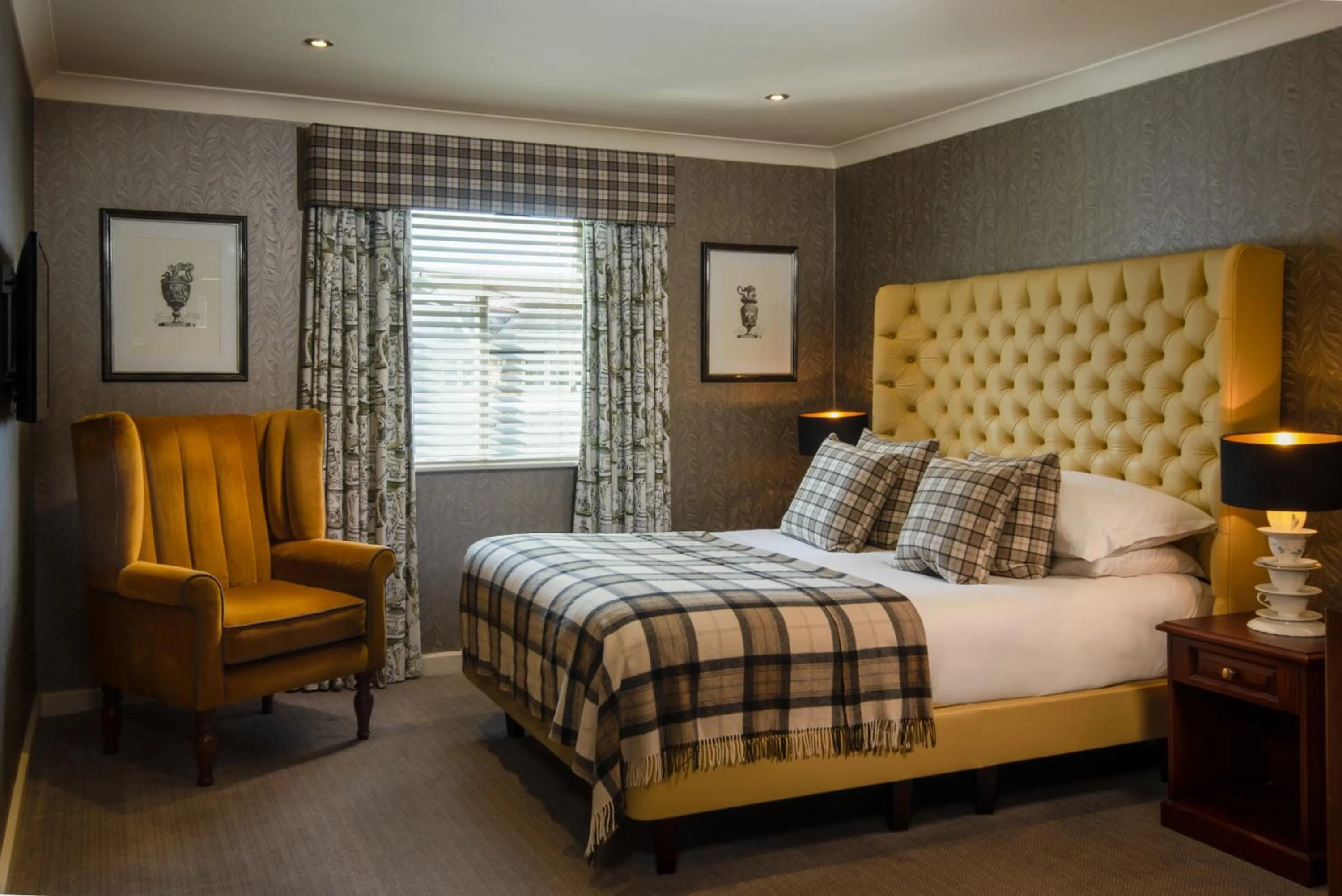 Bedroom, Bed in The Millstone, Mellor