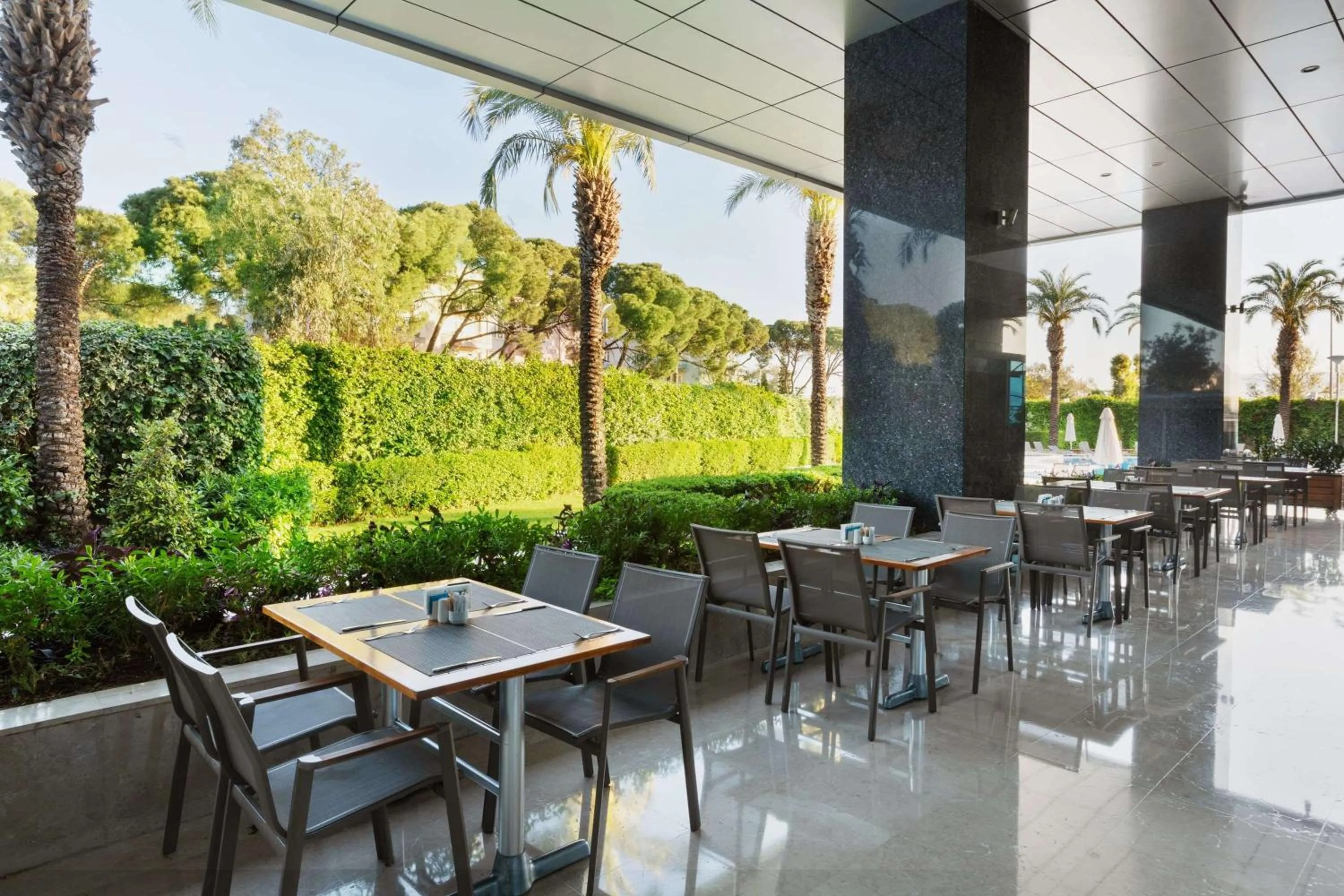 Restaurant/places to eat in Wyndham Grand Izmir Ozdilek Thermal & Spa