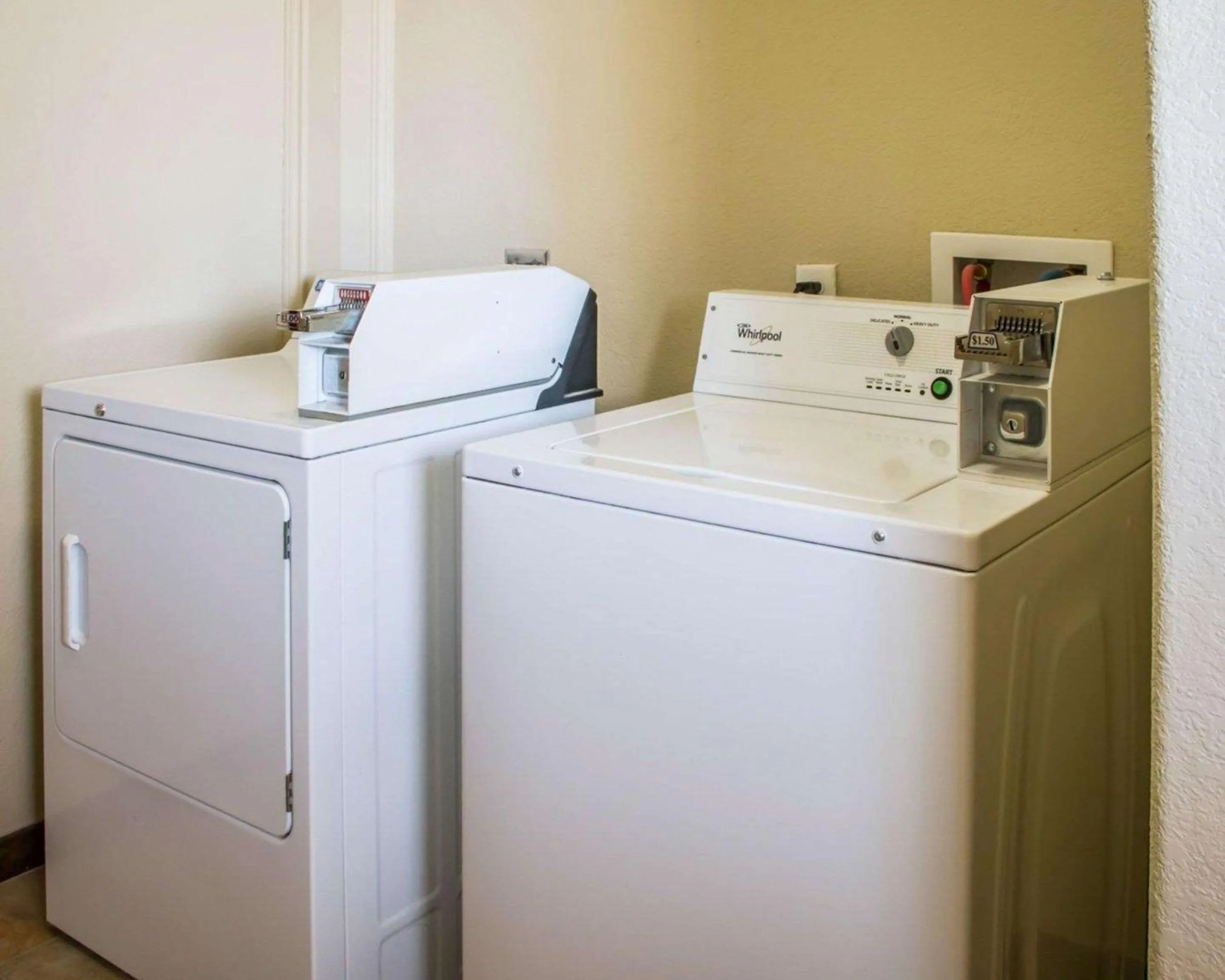 Other, Bed in Sleep Inn & Suites at Six Flags