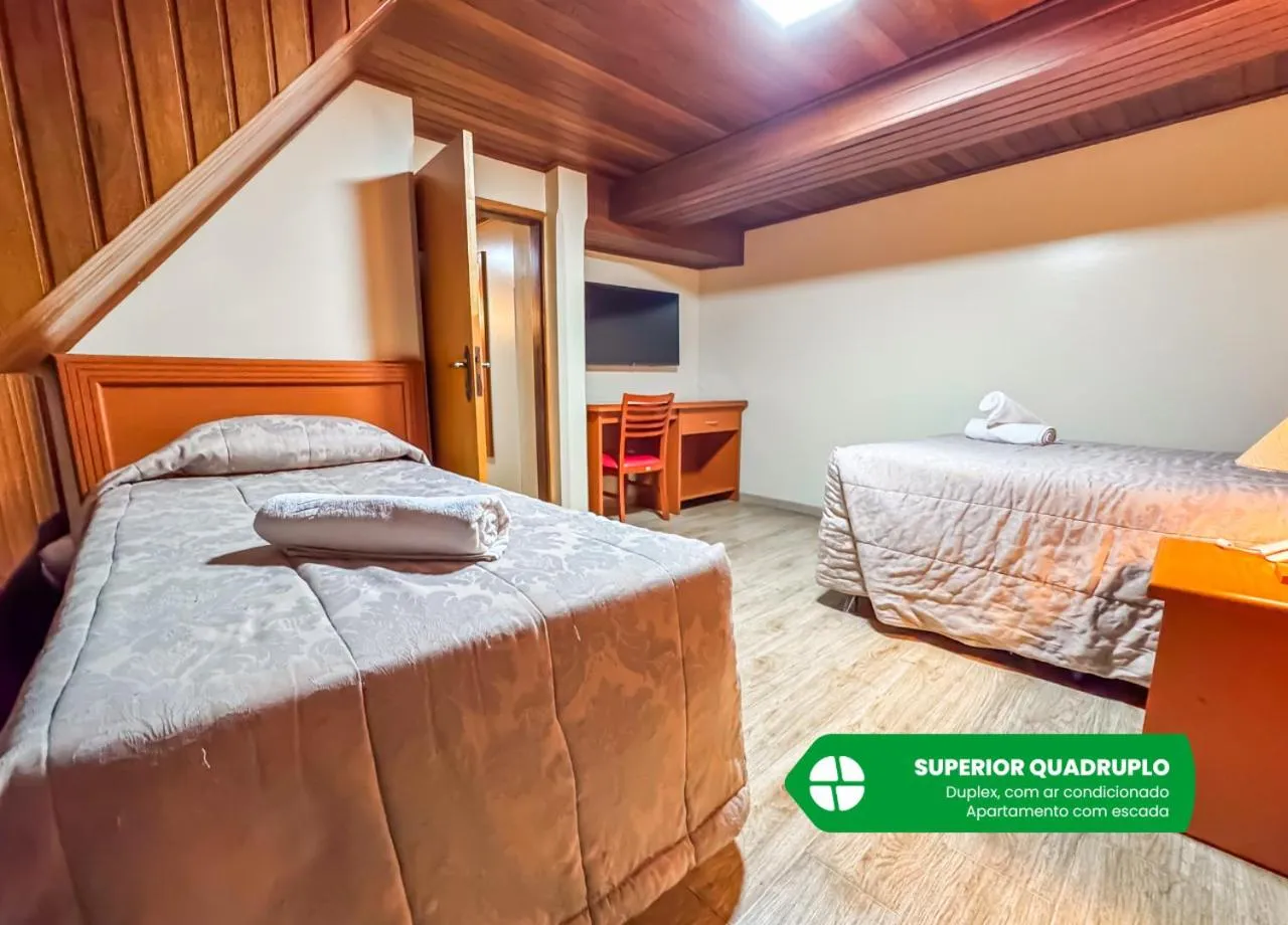 Bedroom, Bed in Hotel Nacional Inn Campos do Jordão