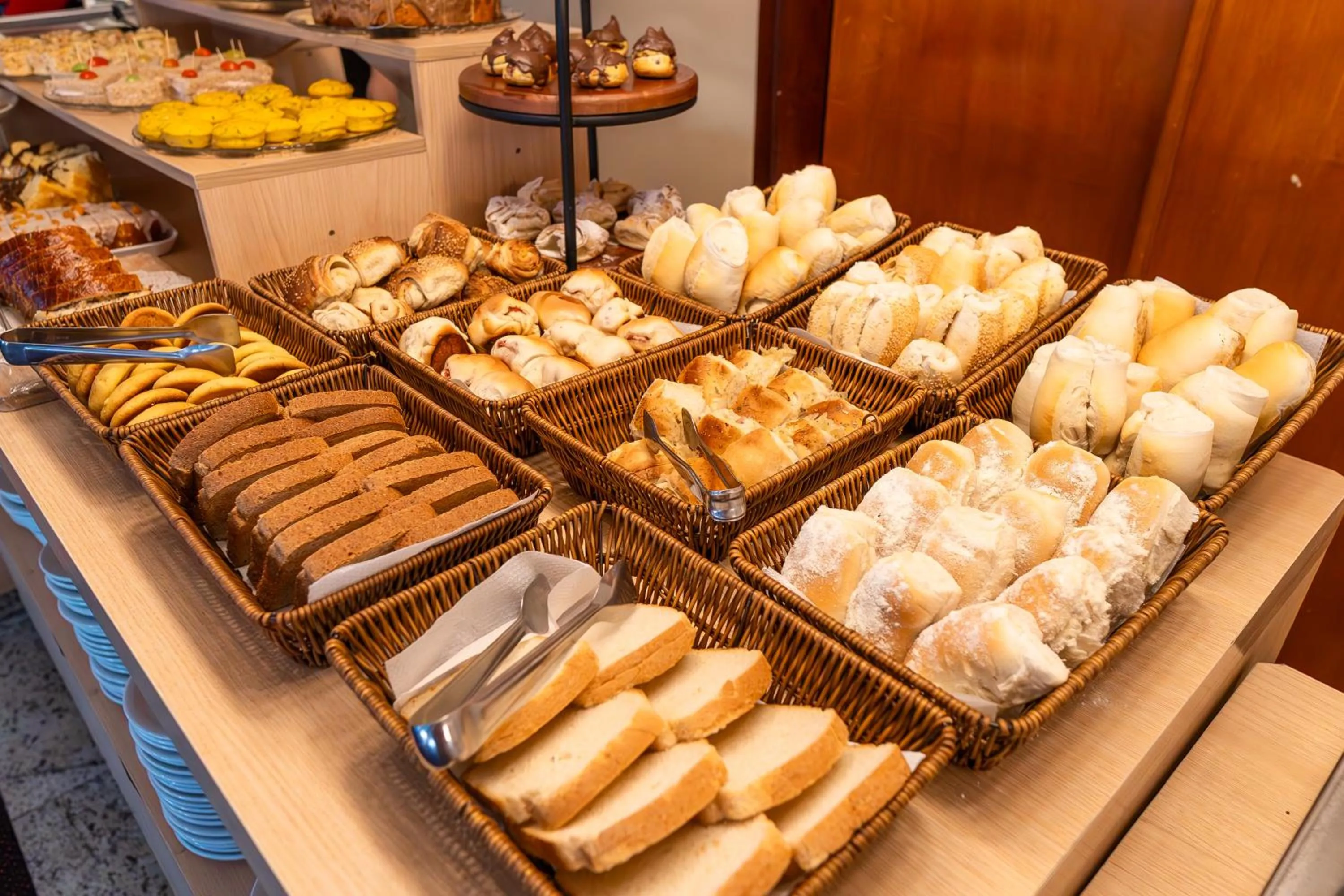 Breakfast in Hotel Nacional Inn Campos do Jordão