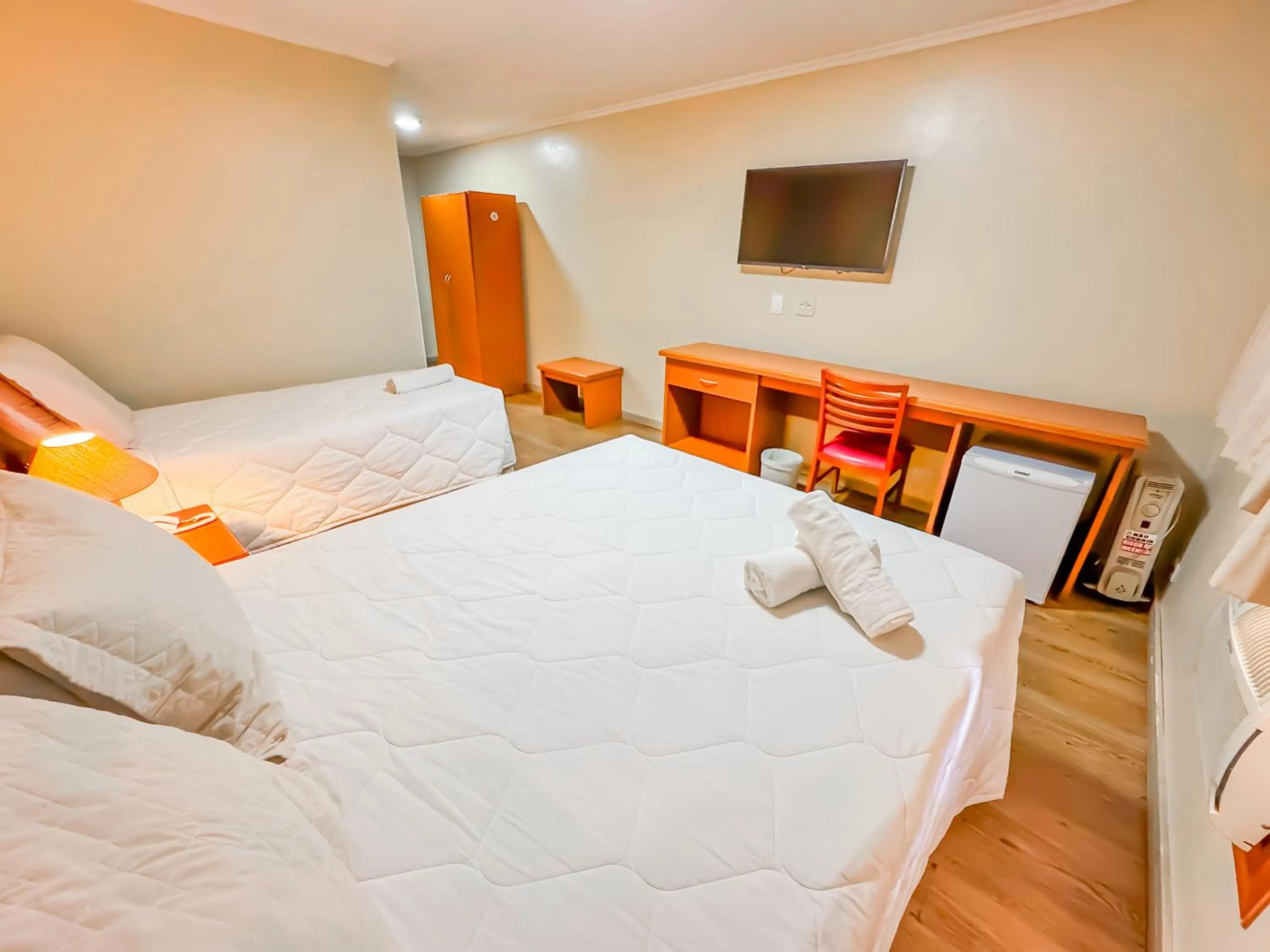 Bedroom, Bed in Hotel Nacional Inn Campos do Jordão