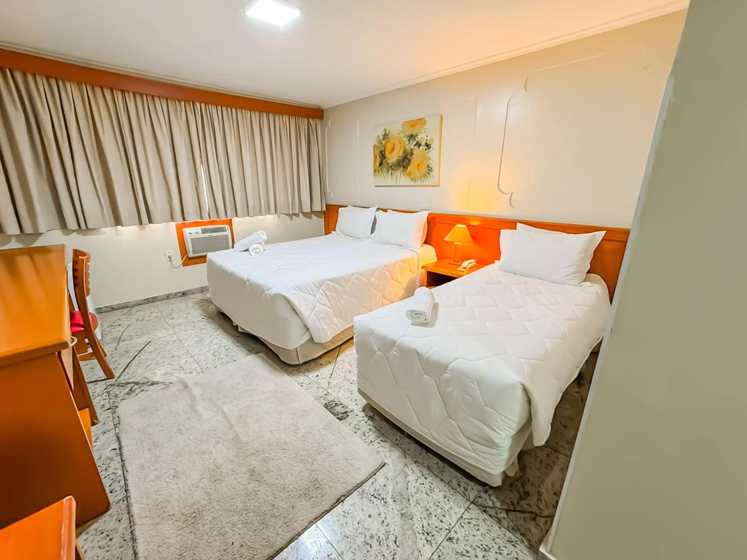 Bedroom, Bed in Hotel Nacional Inn Campos do Jordão