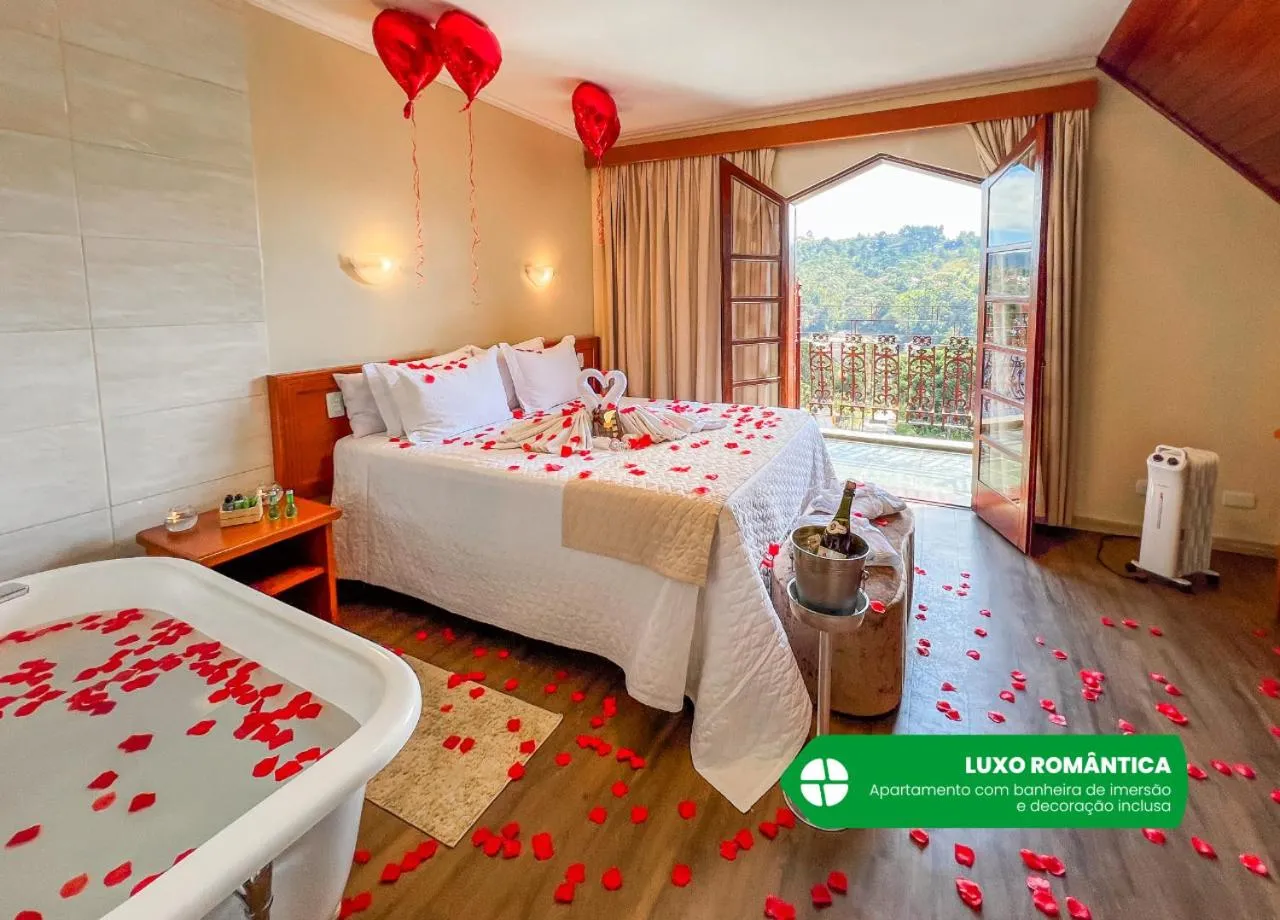 Bedroom, Bed in Hotel Nacional Inn Campos do Jordão