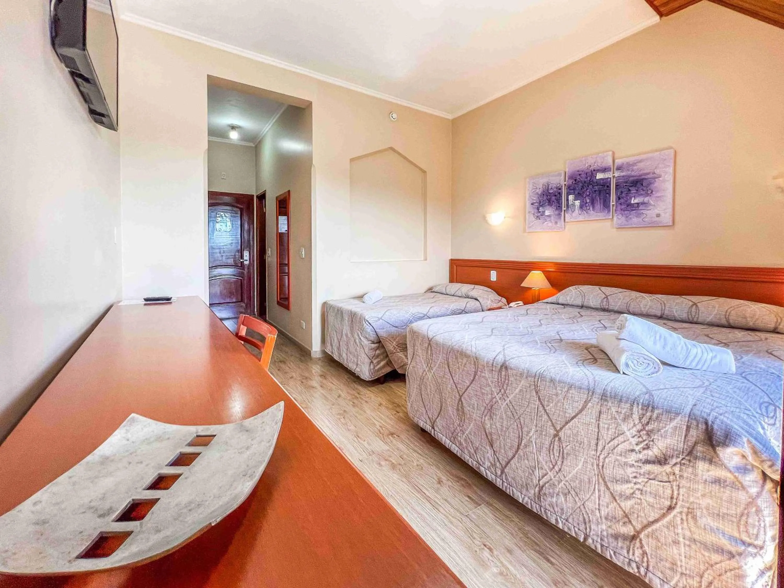 Bedroom, Bed in Hotel Nacional Inn Campos do Jordão