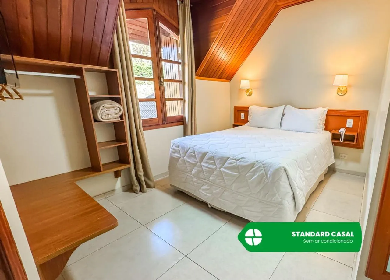 Bedroom, Bed in Hotel Nacional Inn Campos do Jordão