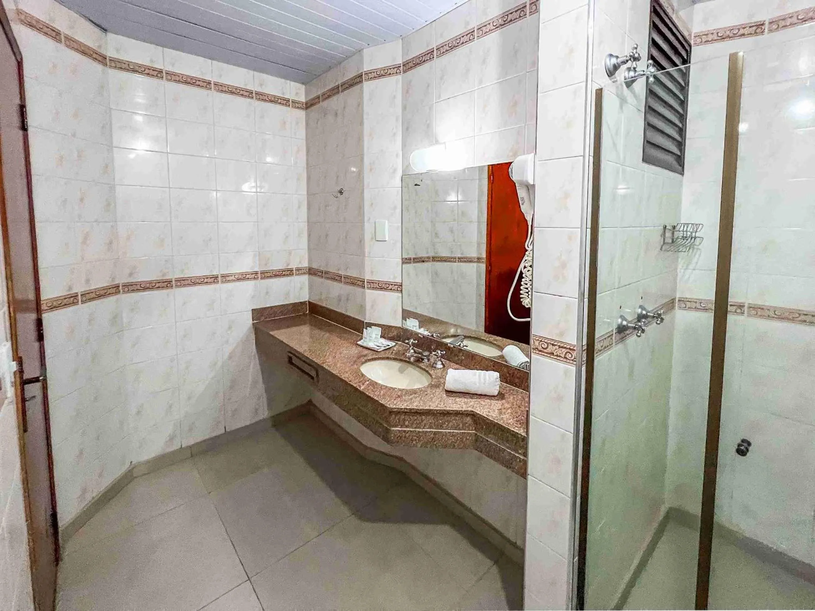 Bathroom in Hotel Nacional Inn Campos do Jordão