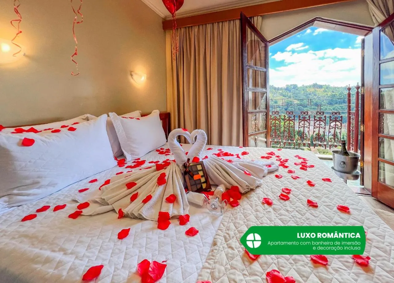 Bedroom, Bed in Hotel Nacional Inn Campos do Jordão