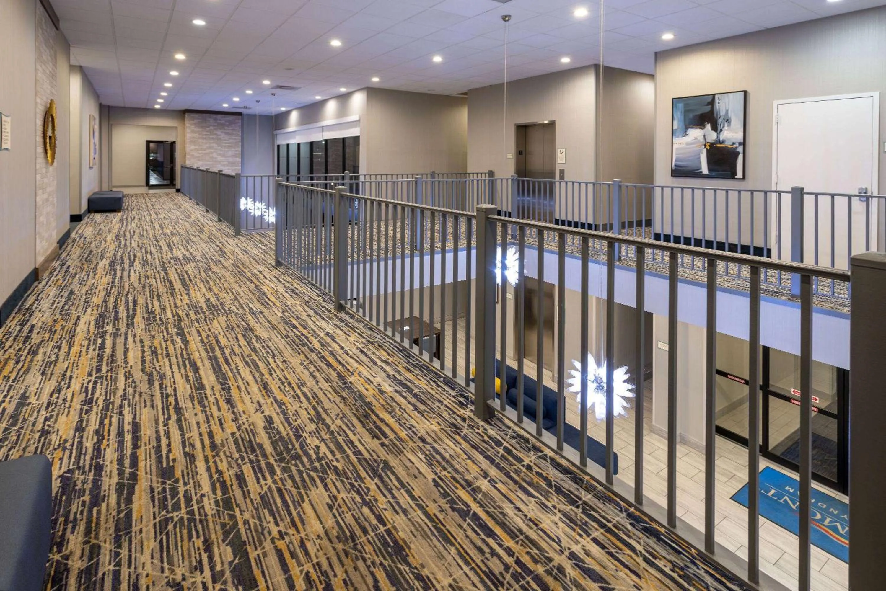Lobby or reception in Baymont by Wyndham White Plains - Elmsford