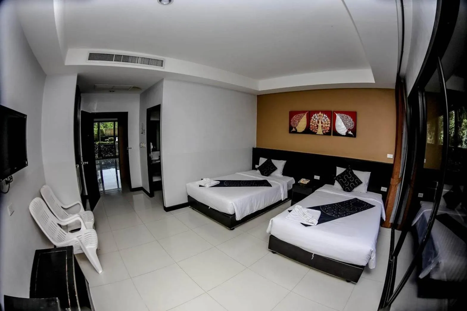 Bed in Naiyang Beach Hotel SHA Plus