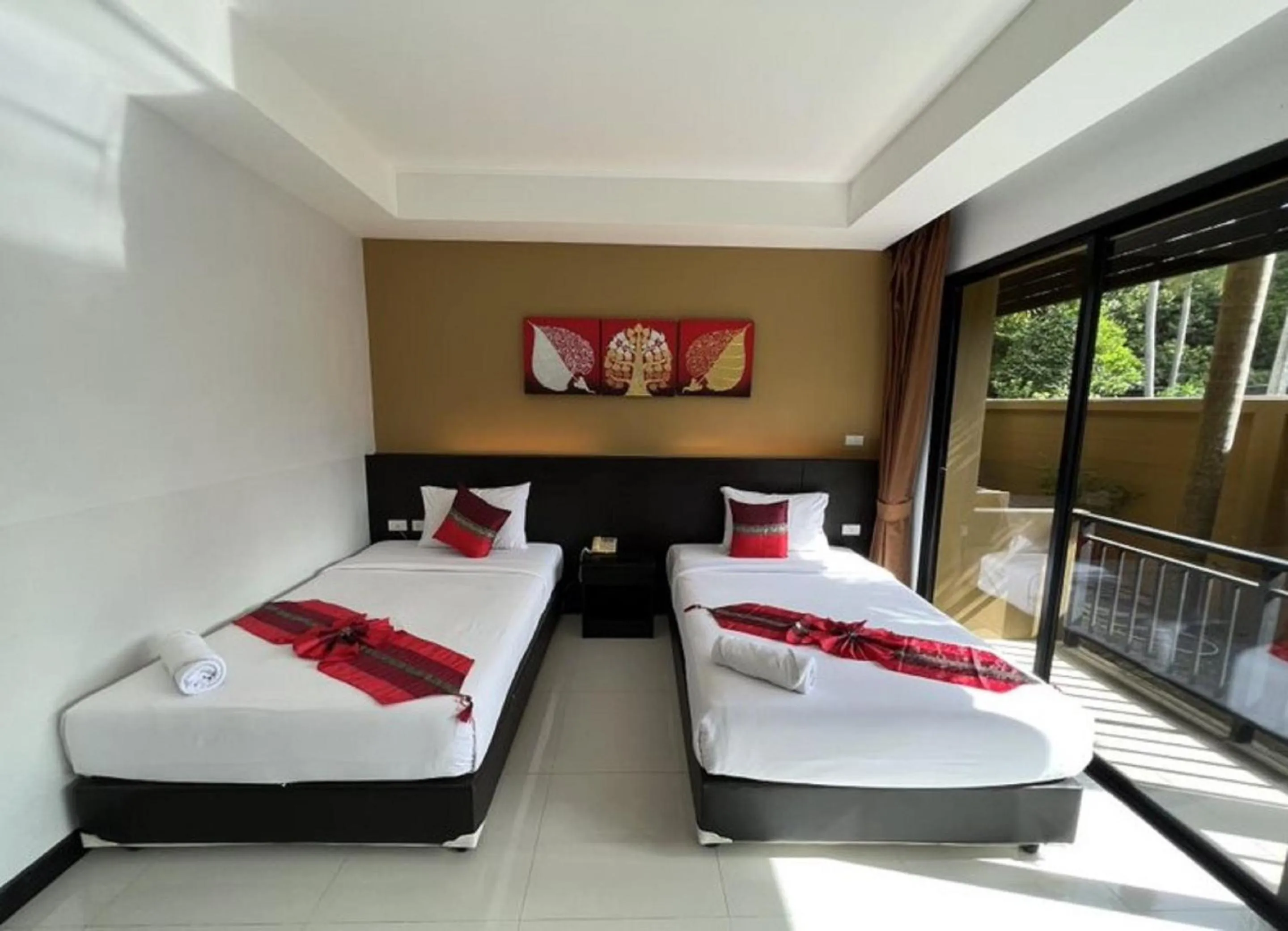 Bed in Naiyang Beach Hotel SHA Plus