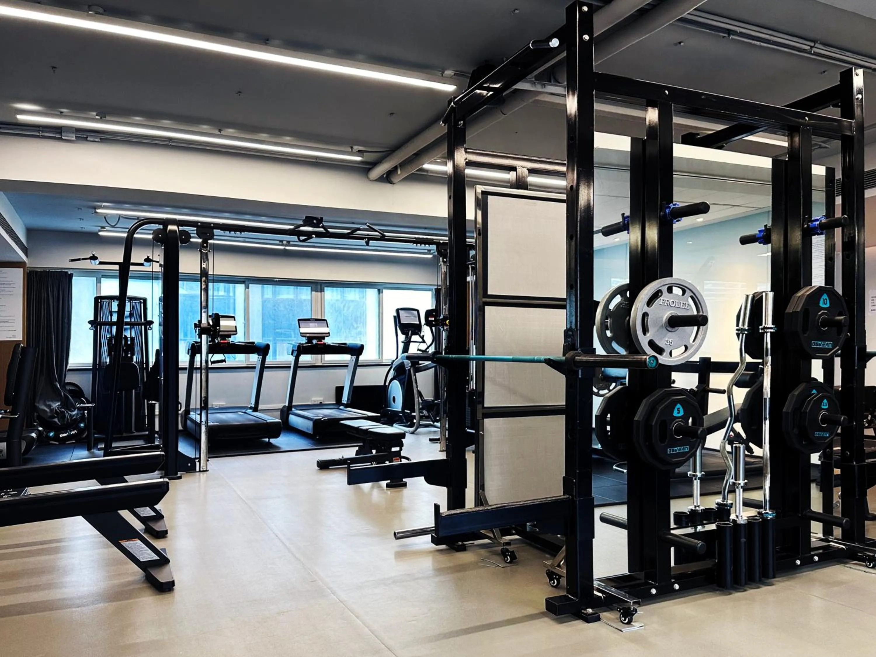 Fitness centre/facilities in BEI Zhaolong Hotel, JdV by Hyatt