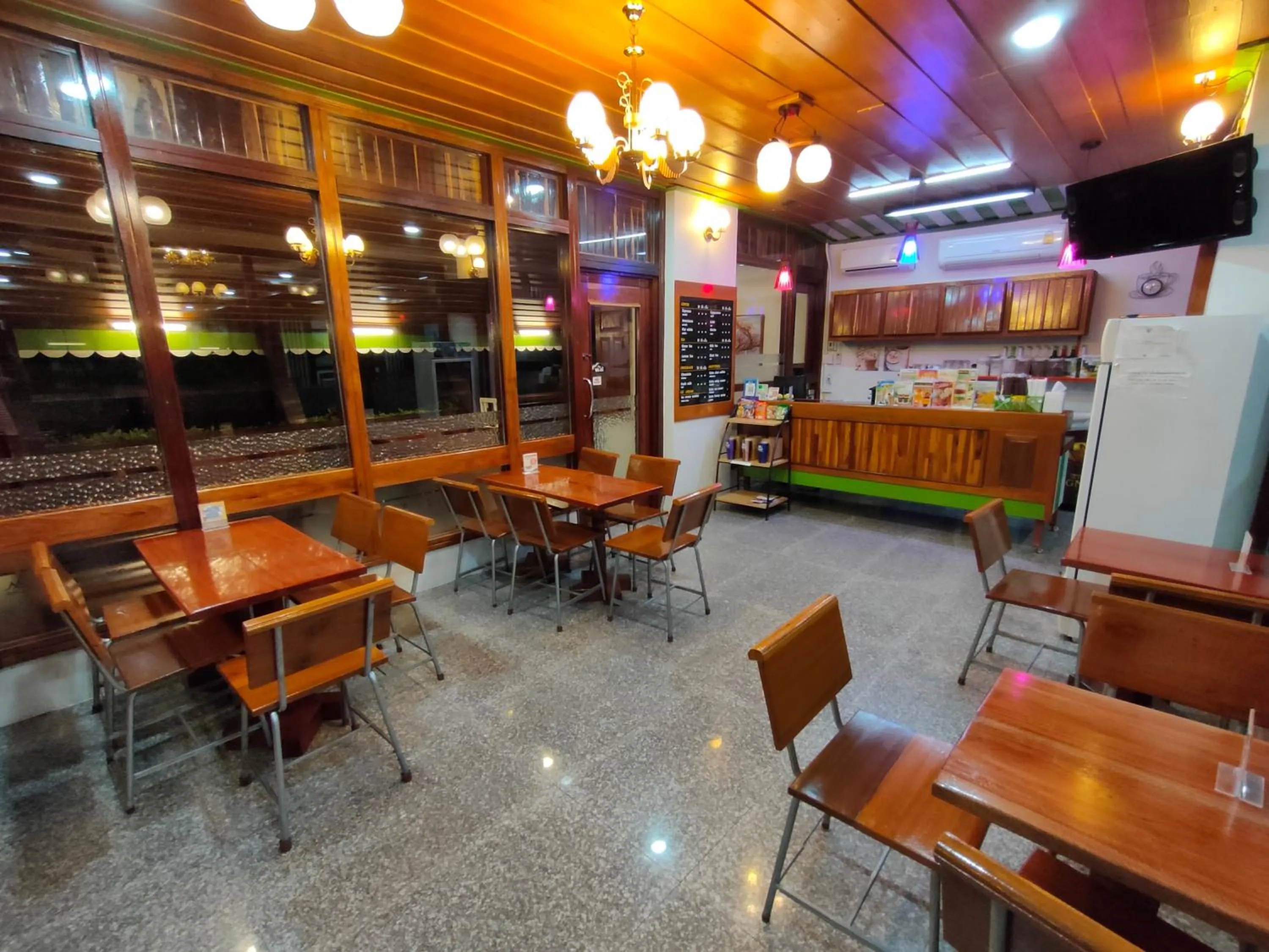 Riverfront Hotel Mukdahan