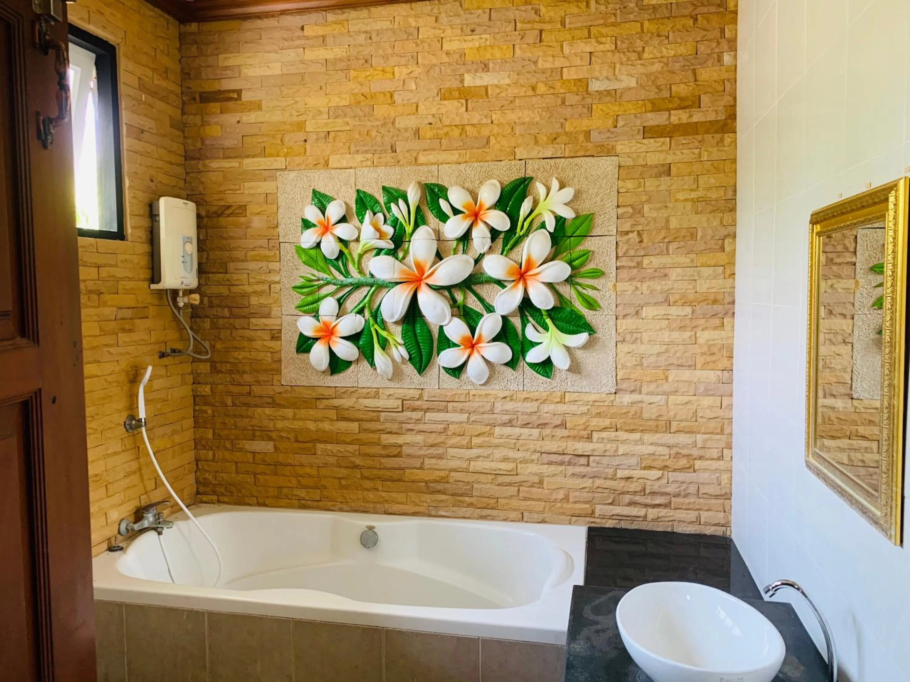 Bathroom in Buasawan Resort & Restaurant