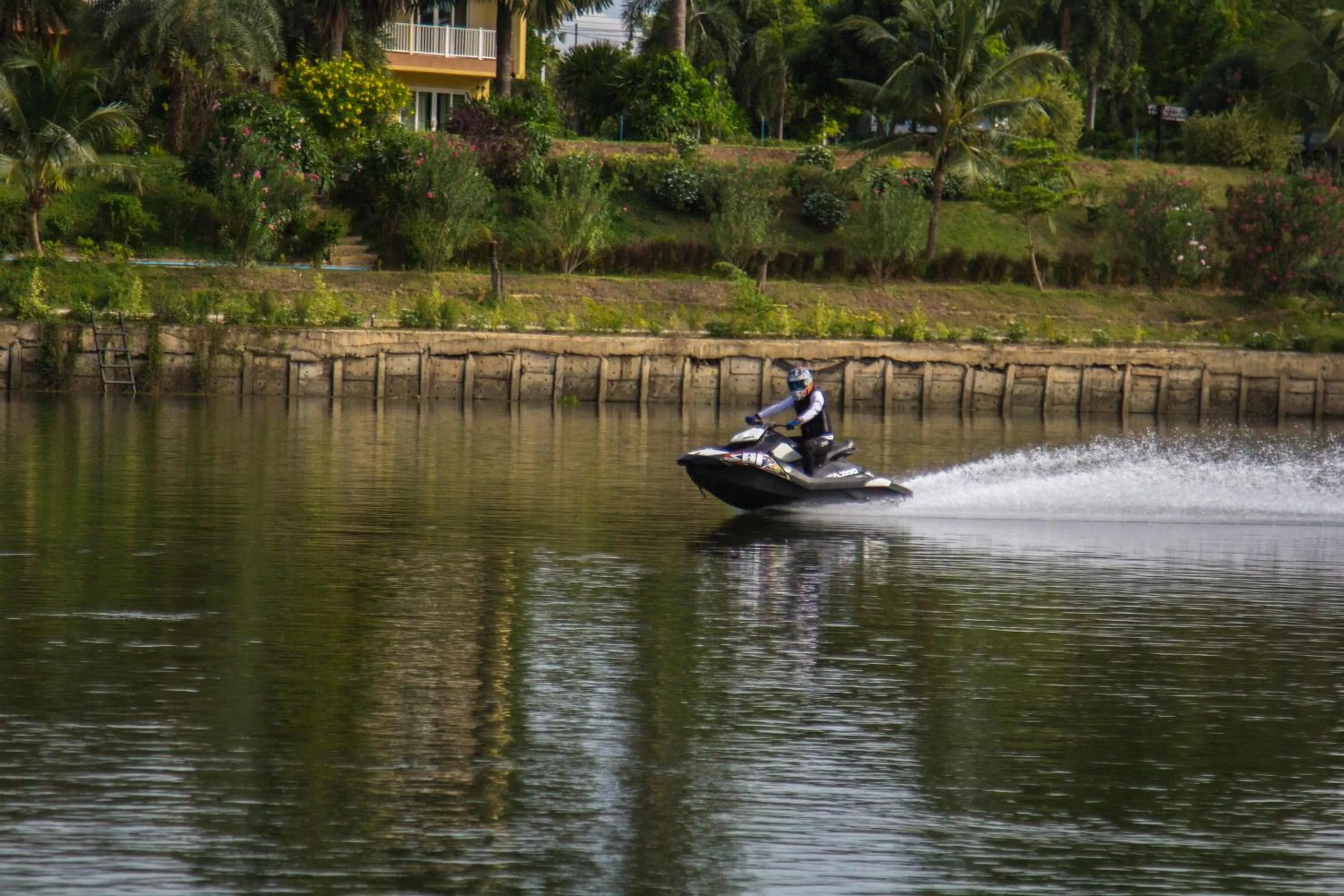 Nearby landmark in Buasawan Resort & Restaurant