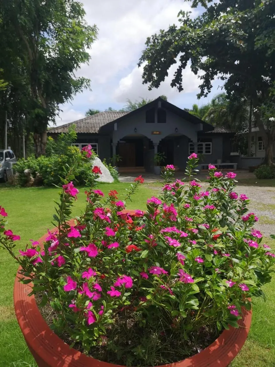 Property building in Buasawan Resort & Restaurant