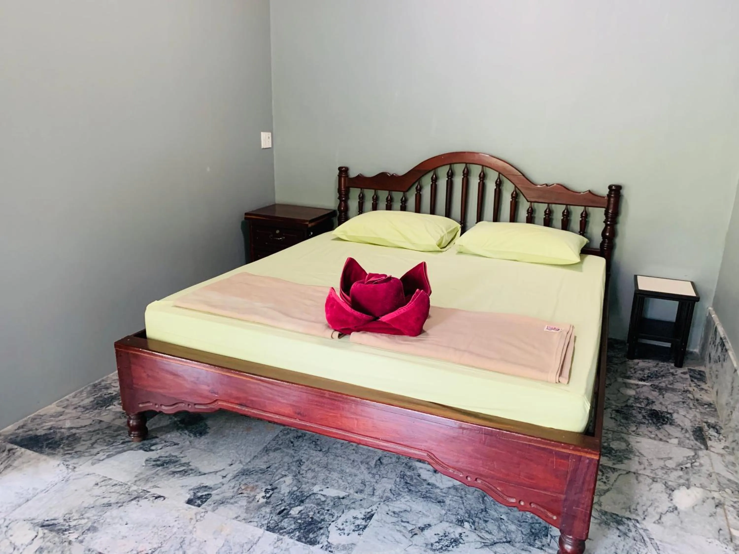 Bedroom, Bed in Buasawan Resort & Restaurant