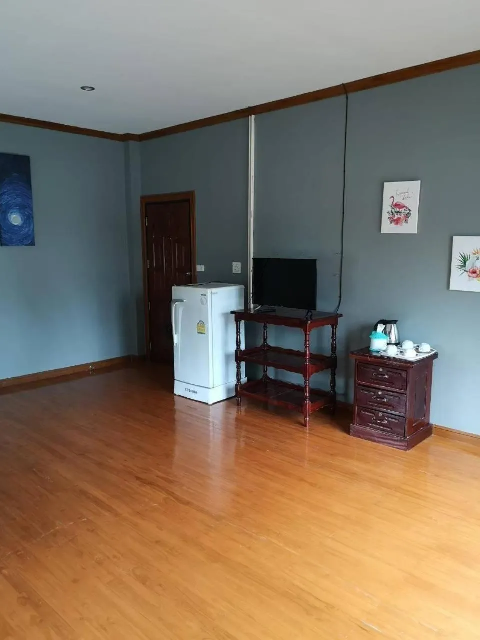 TV and multimedia in Buasawan Resort & Restaurant