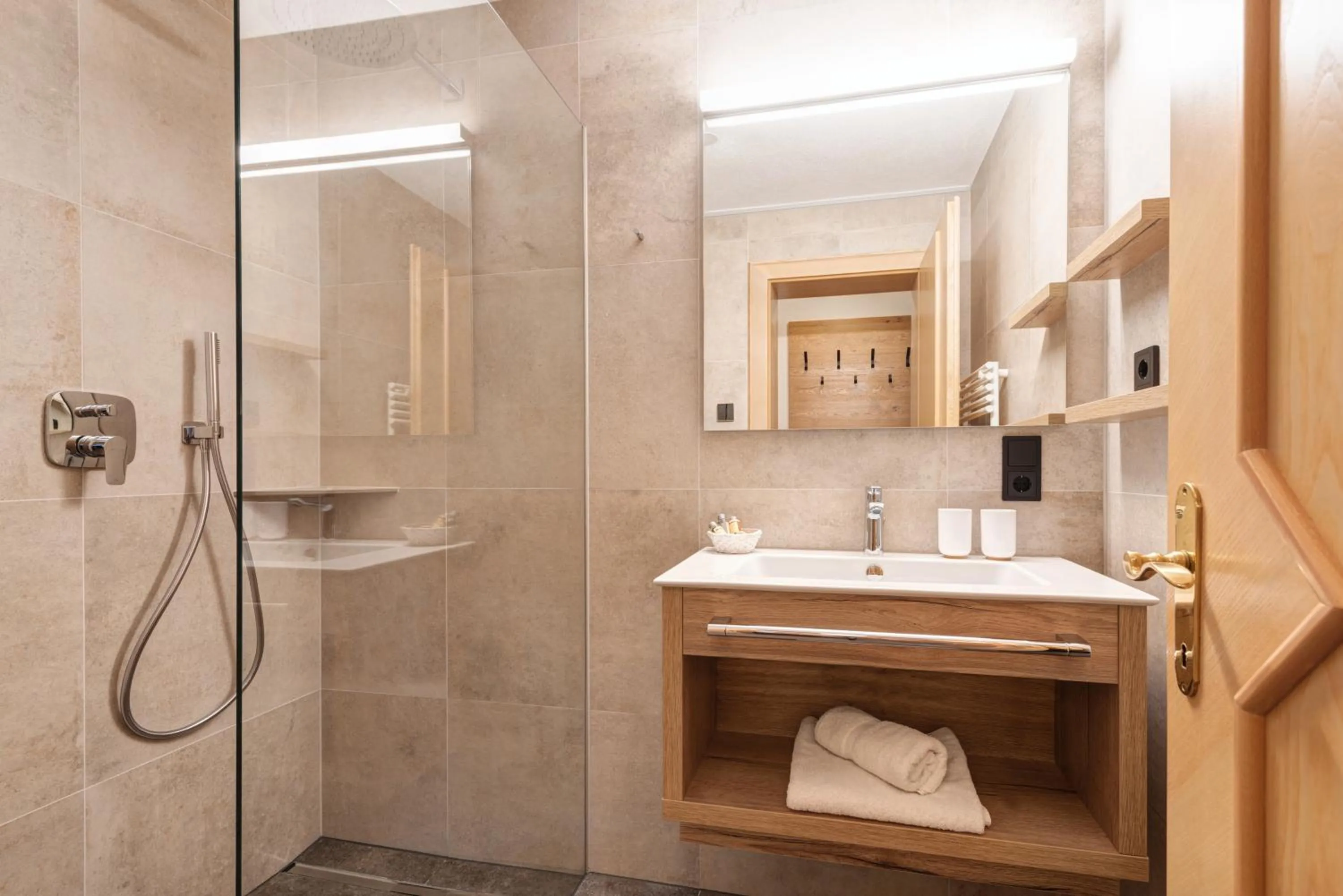 Shower in Hotel Garni Feuerstein