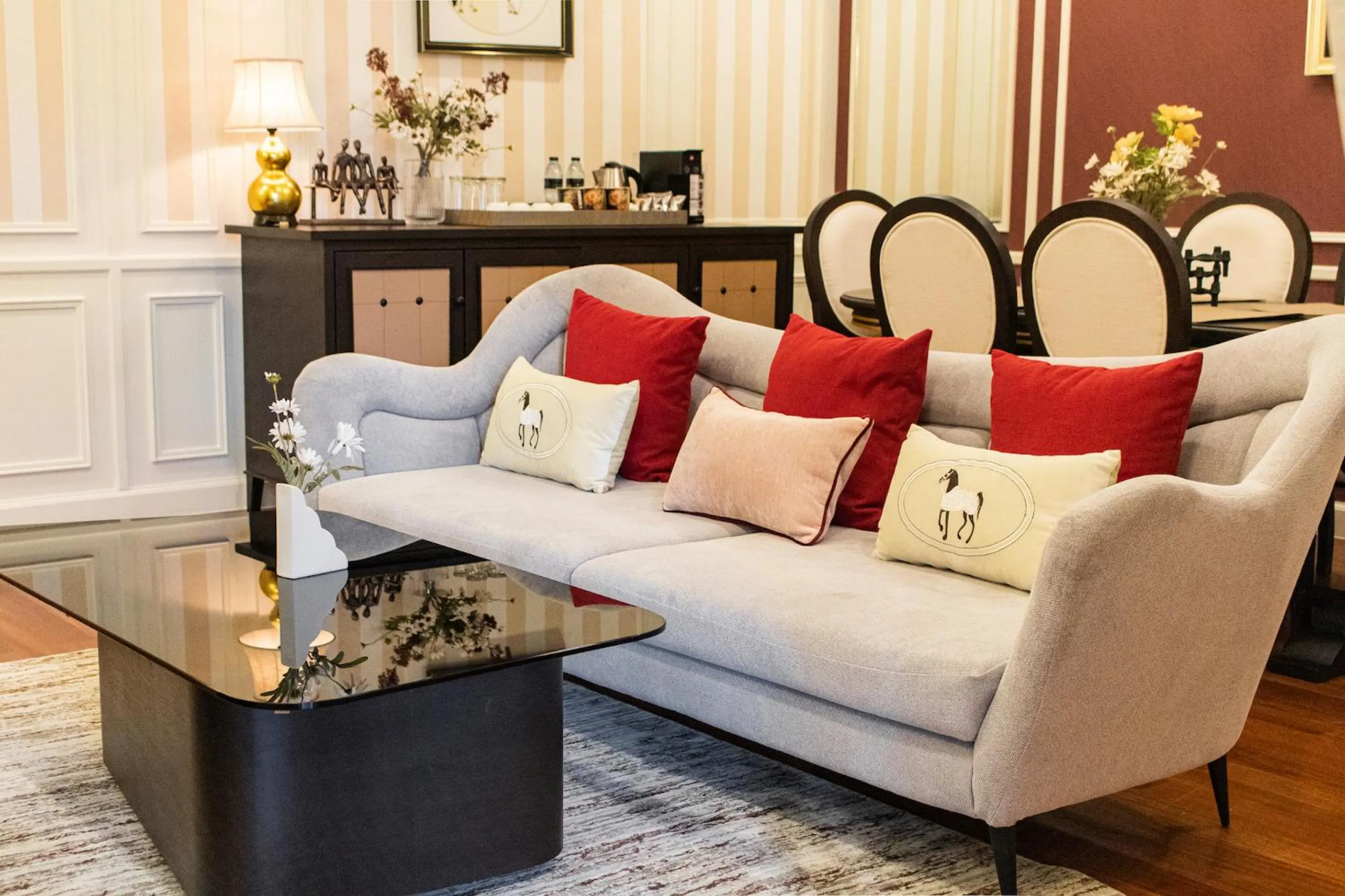 Living room in Rancho Charnvee Resort & Country Club Khaoyai