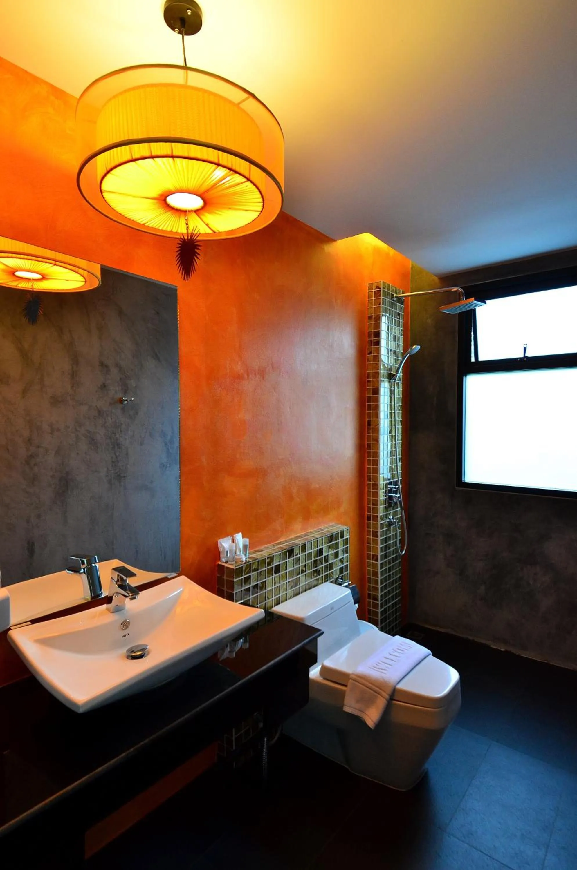 Toilet, Bed in Chaweng Noi Pool Villa