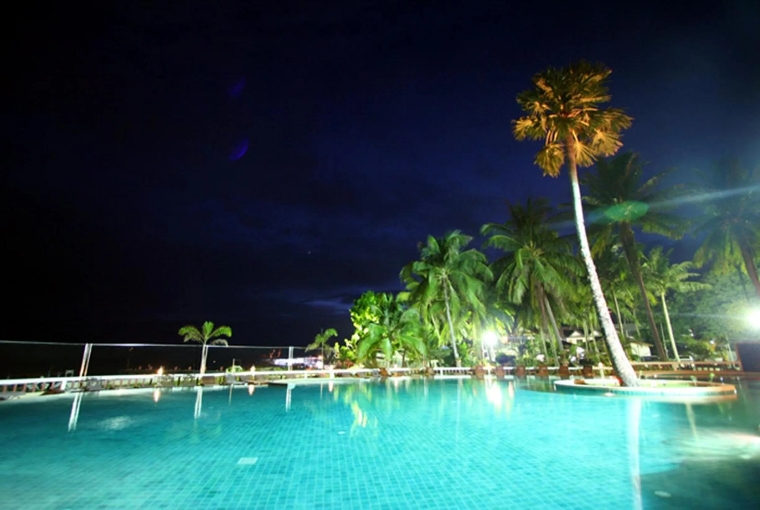 Swimming pool in Rin Beach Resort