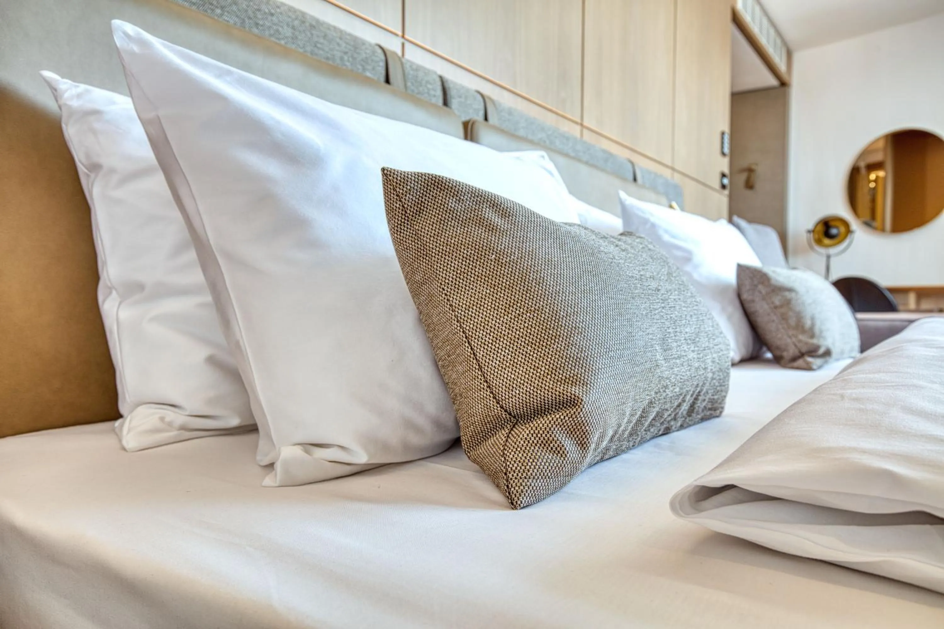 Bed in Hotel Meilenstein