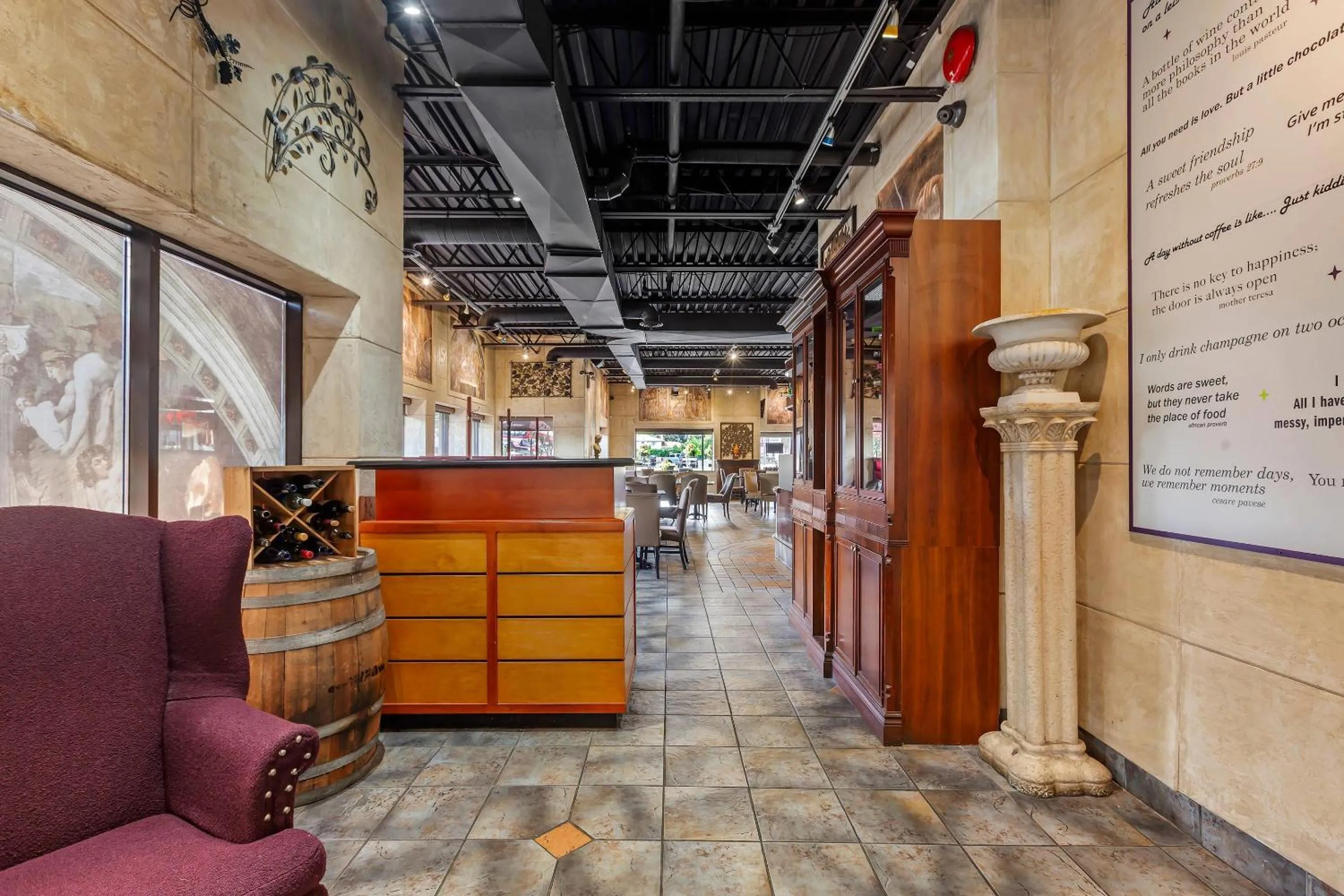 Restaurant/places to eat in Comfort Inn