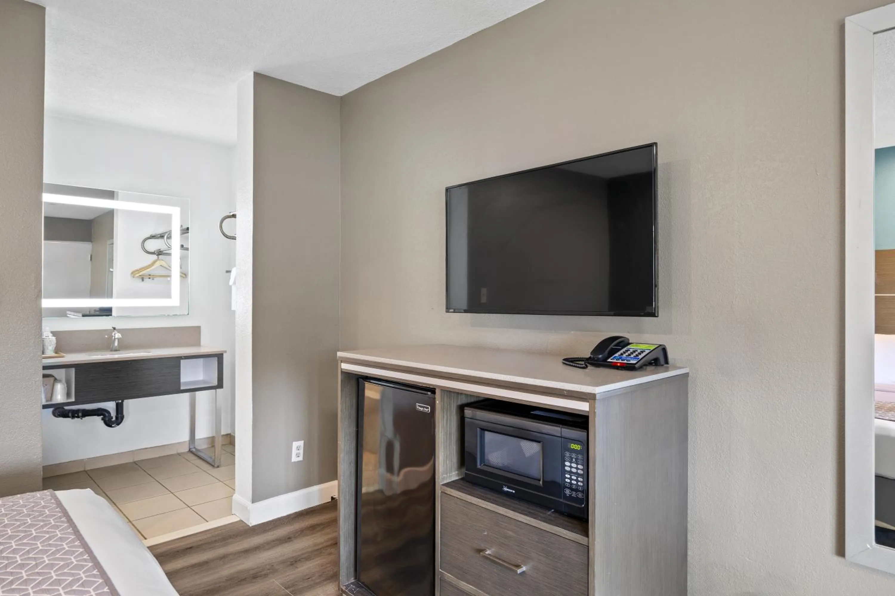 Bed in Hotel Palmeras Chula Vista