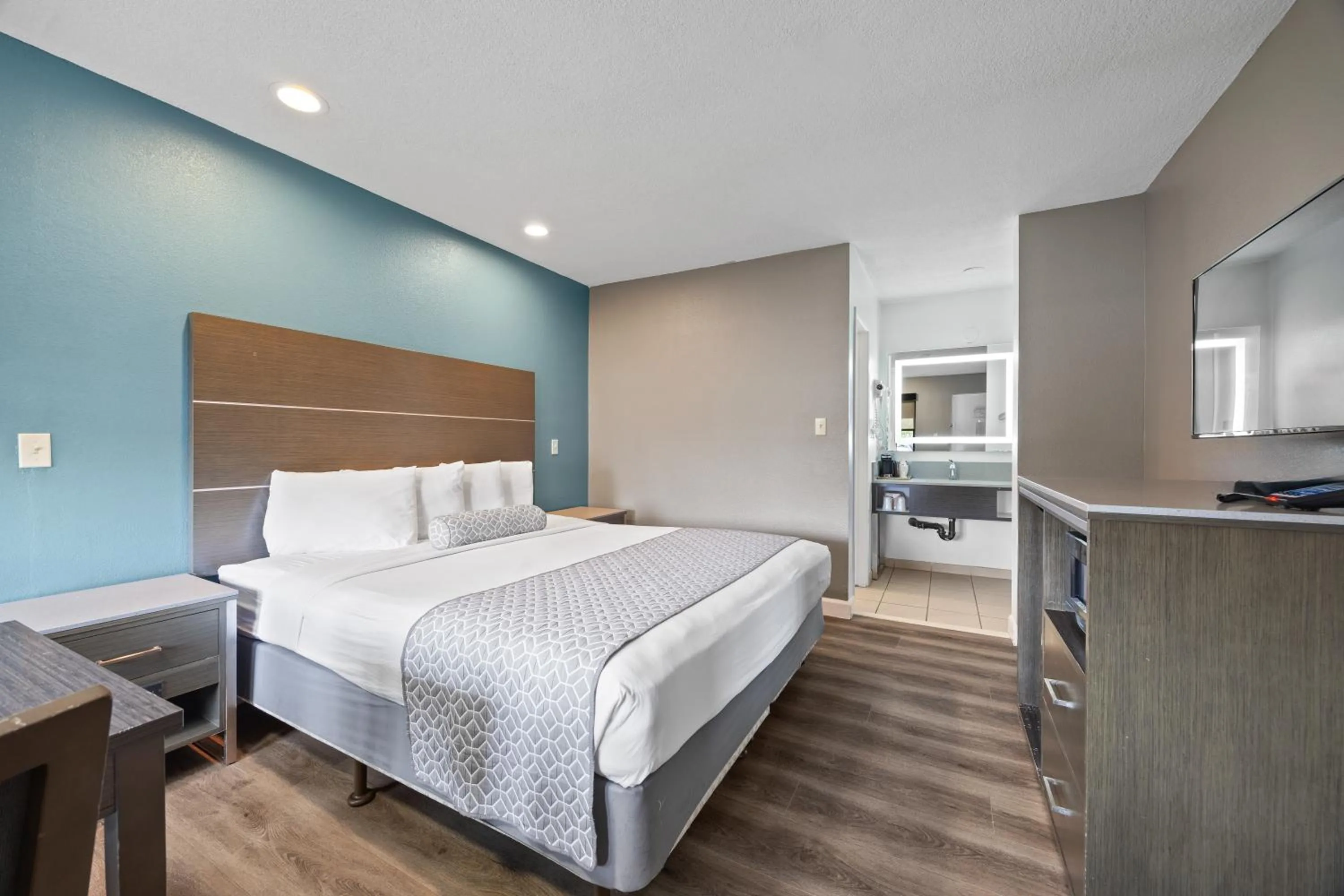 Bed in Hotel Palmeras Chula Vista