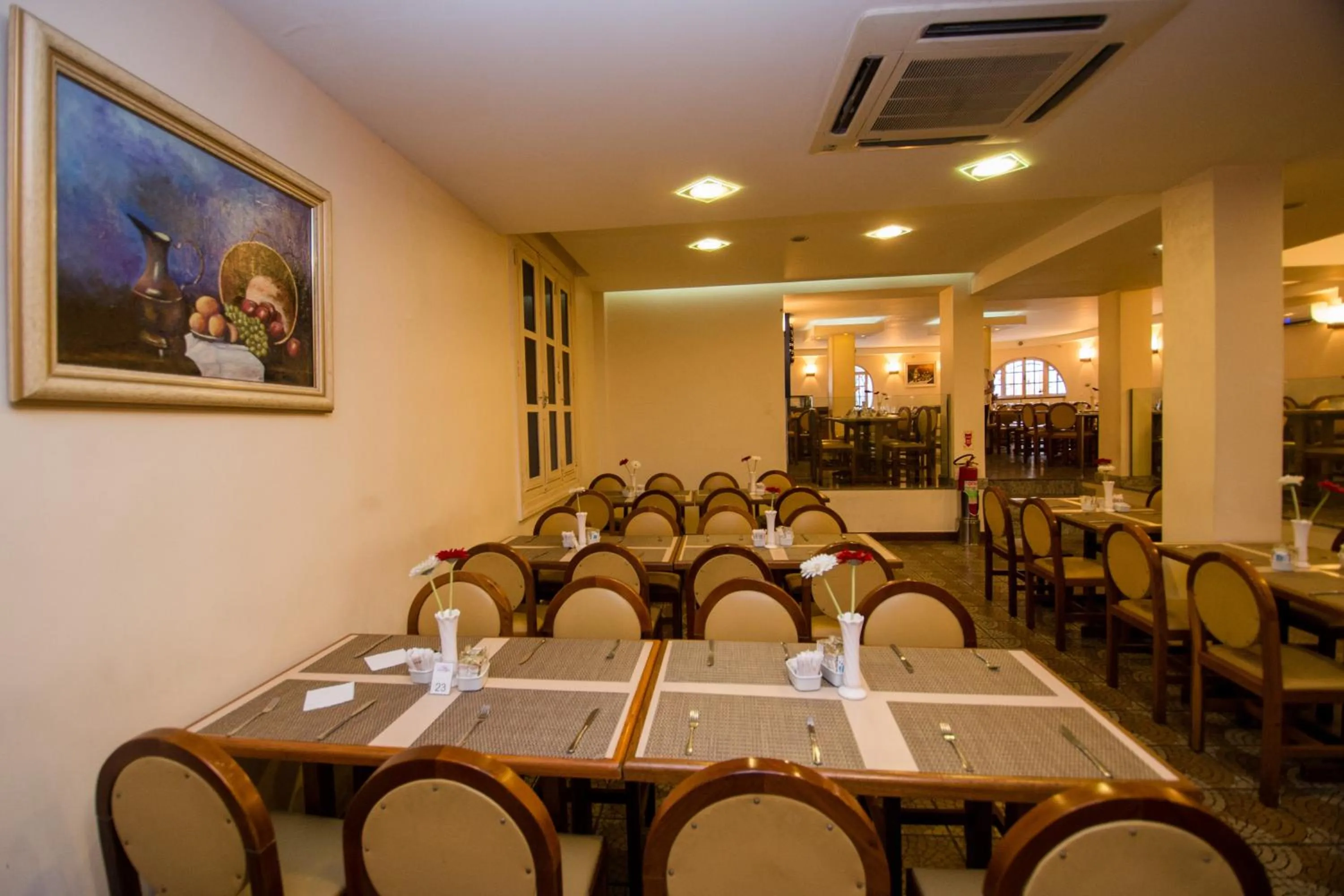 Restaurant/places to eat in Hotel Monte Alegre