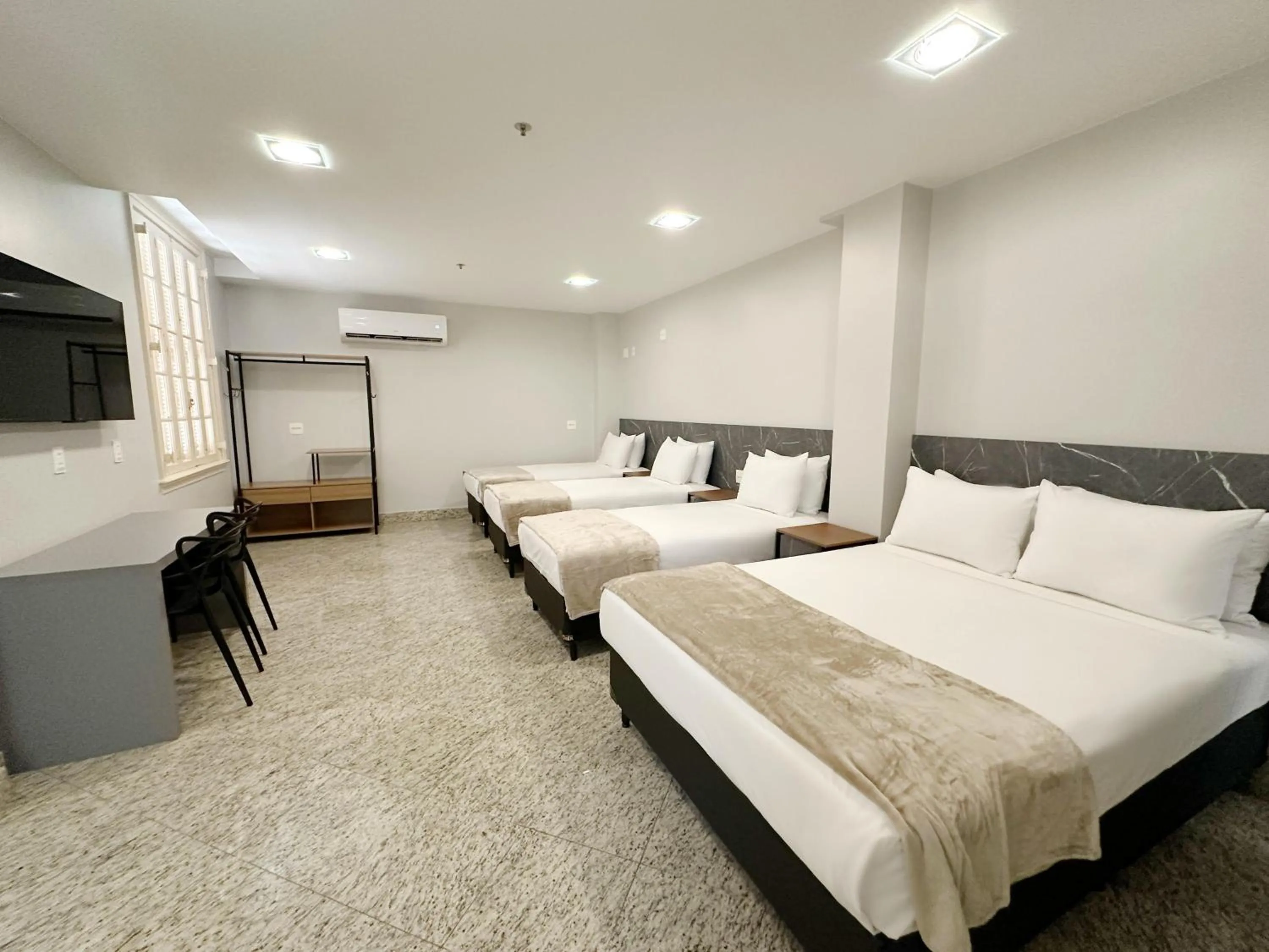 Bed in Hotel Monte Alegre