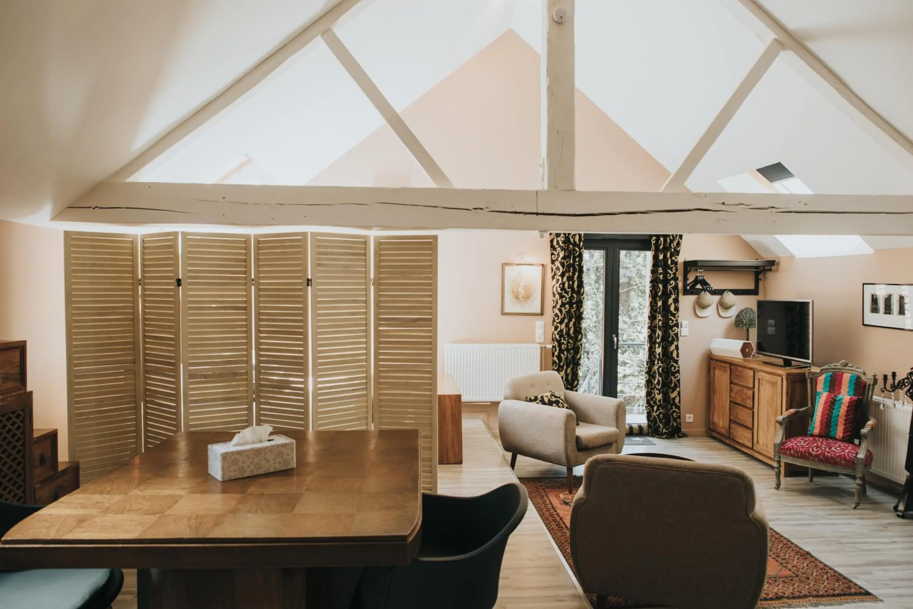 Seating area in LOGIS HÔTEL-RESTAURANT - Le Moulin d'Artres