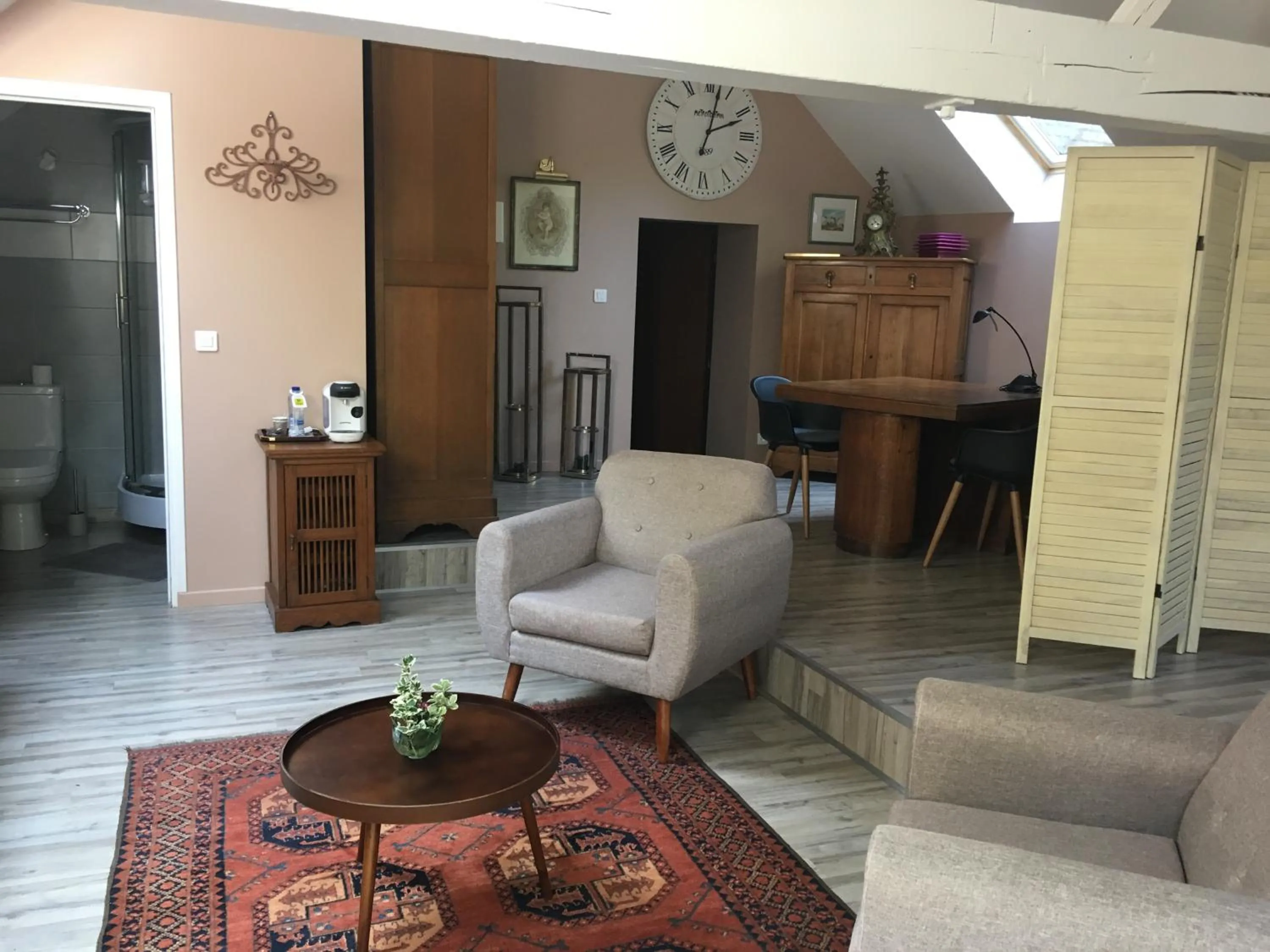 Seating area in LOGIS HÔTEL-RESTAURANT - Le Moulin d'Artres