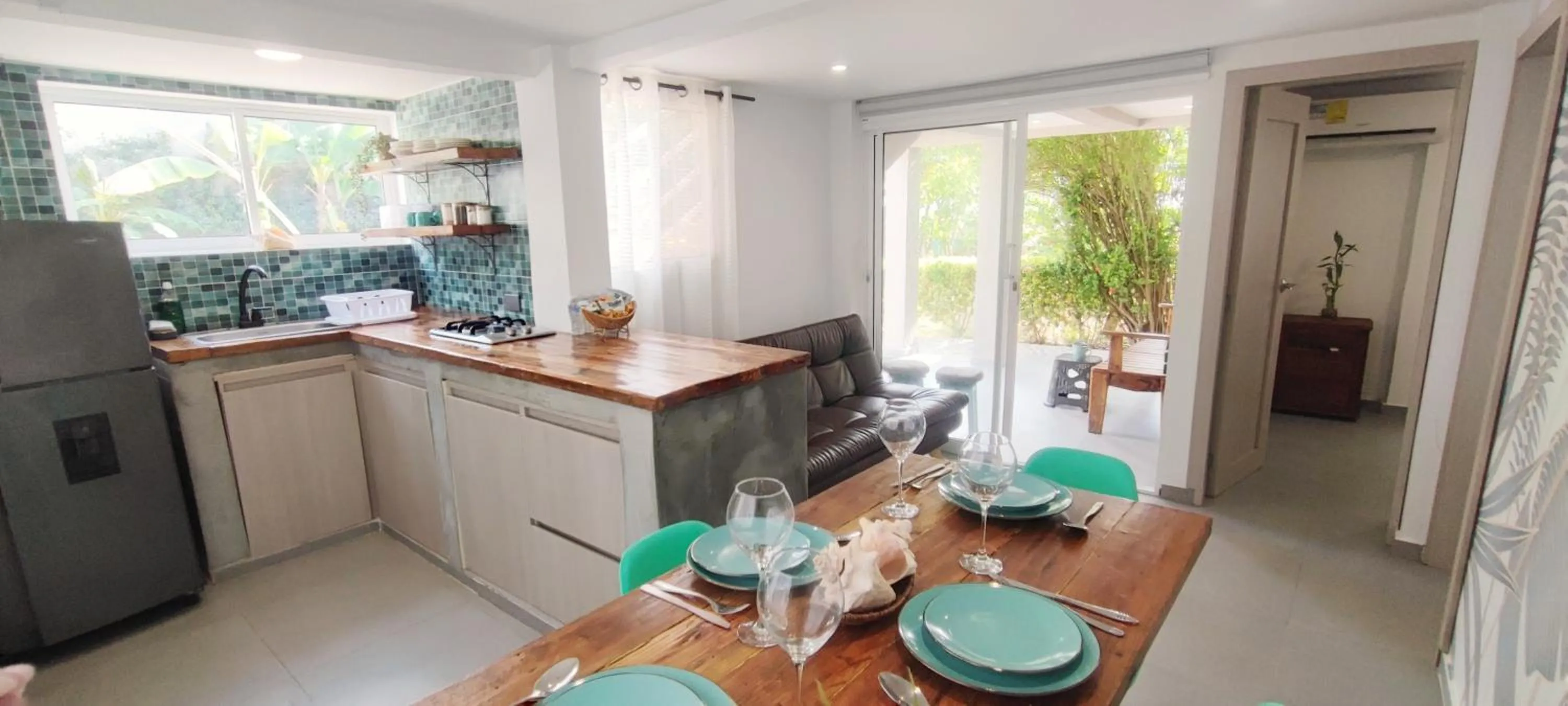 kitchen in Cabañas Green Yard