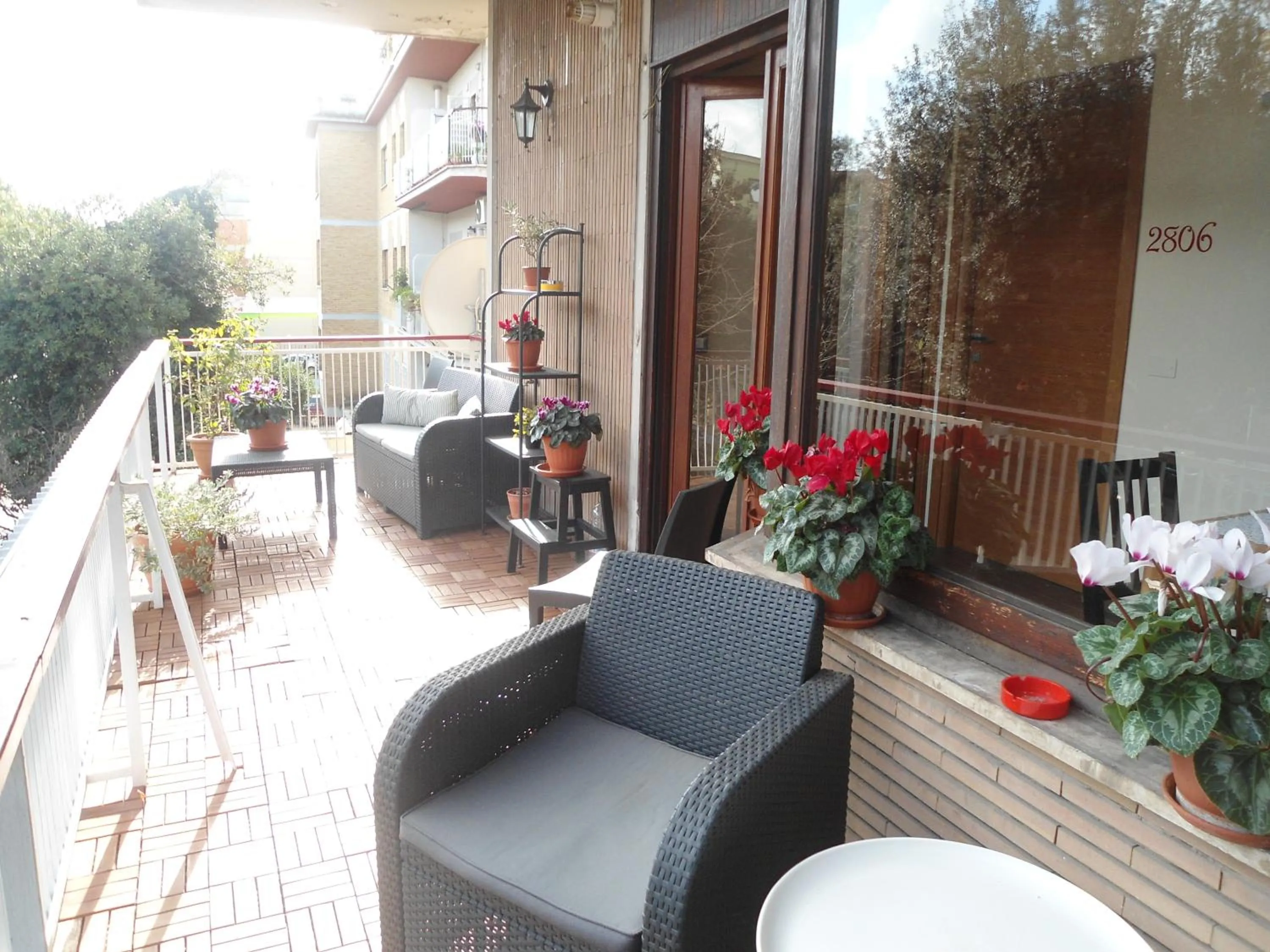 Patio in Aida Charming Rooms