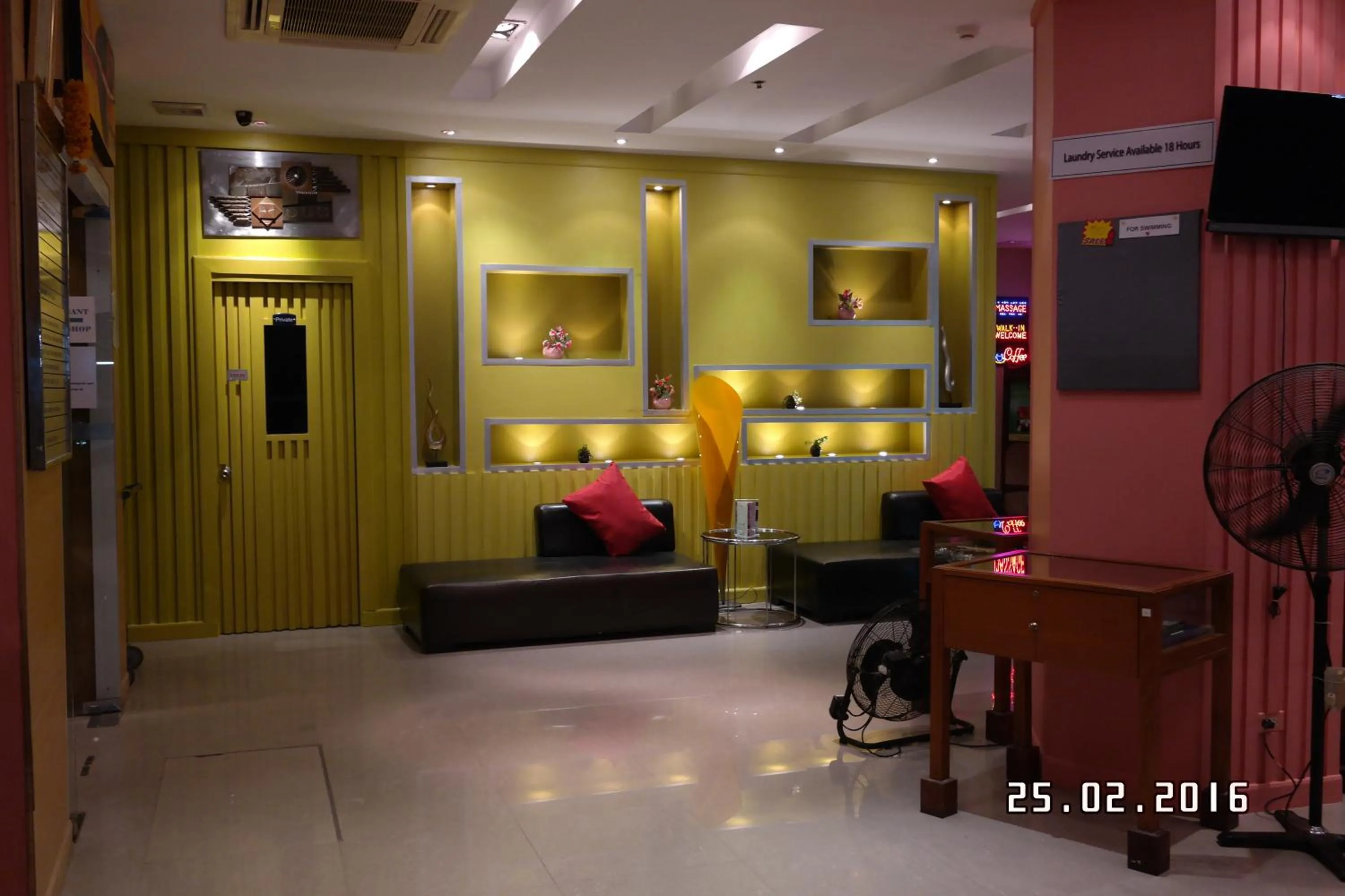 On-site shops in Pattaya Loft