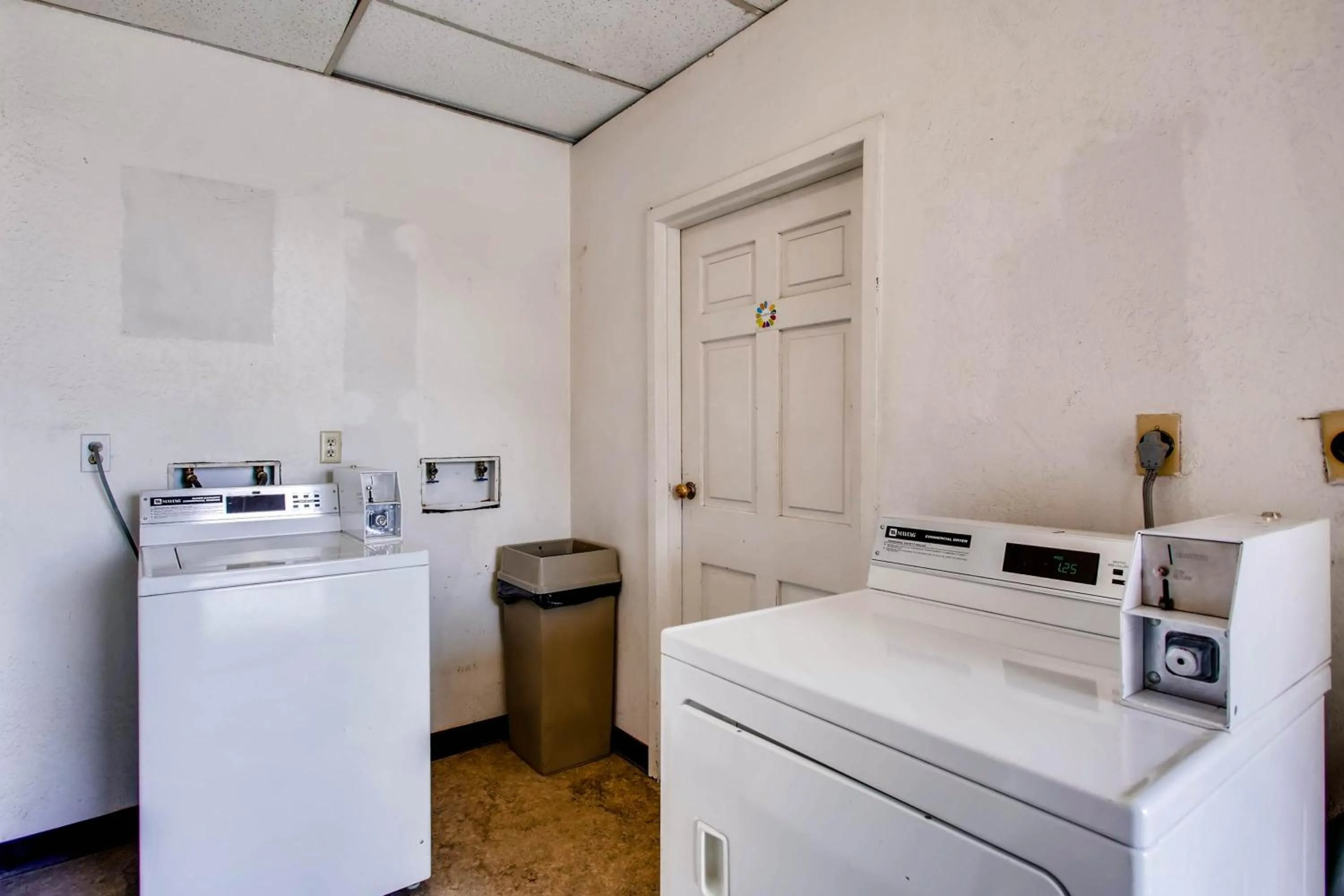 Axtel 1 Br Loft AX410