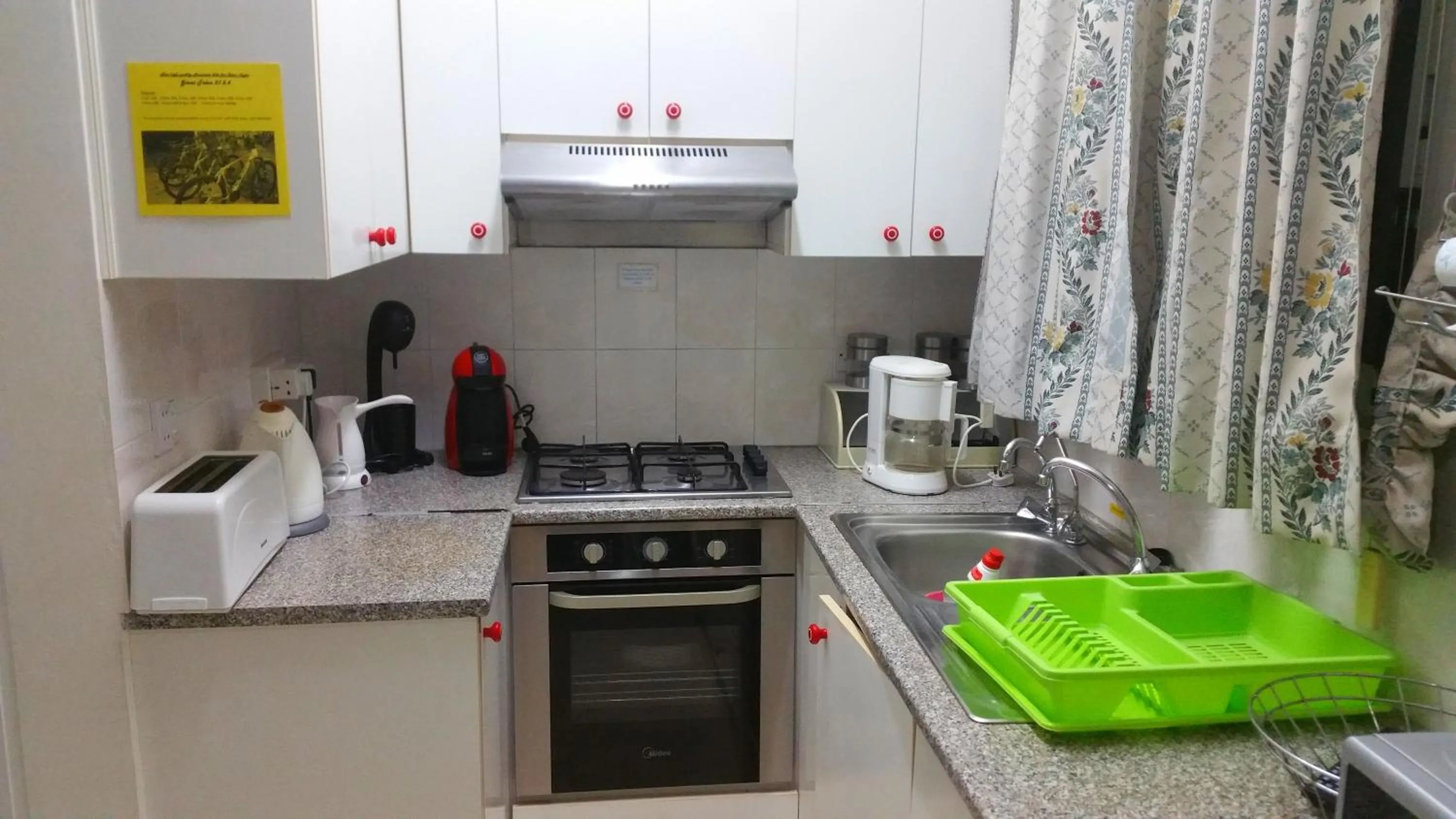 Coffee/tea facilities in Astrofegia Apartments Near The Sea