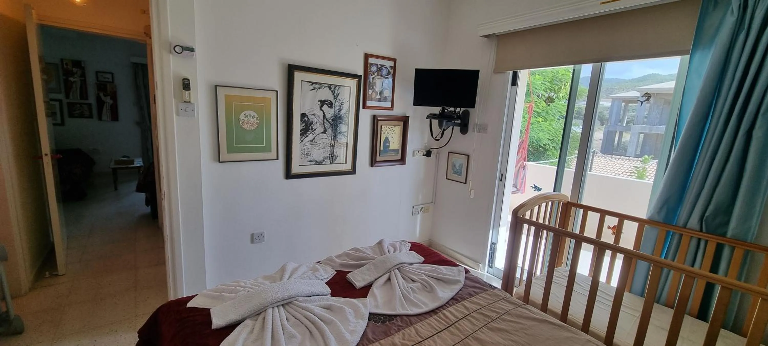 Bed in Astrofegia Apartments Near The Sea