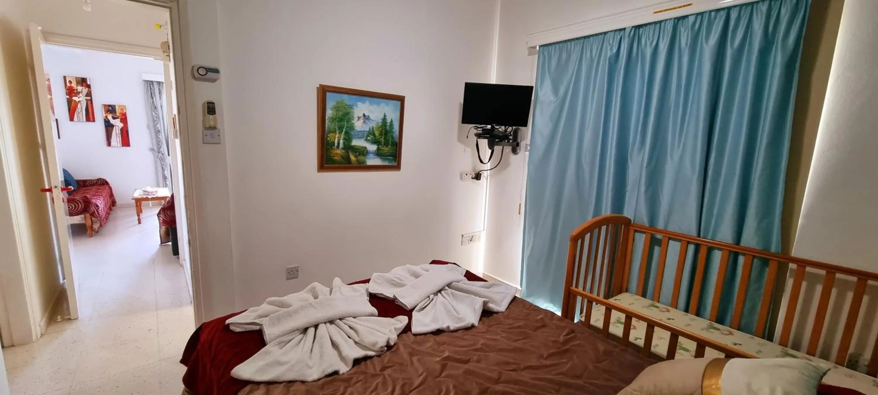 Bedroom, Bed in Astrofegia Apartments Near The Sea