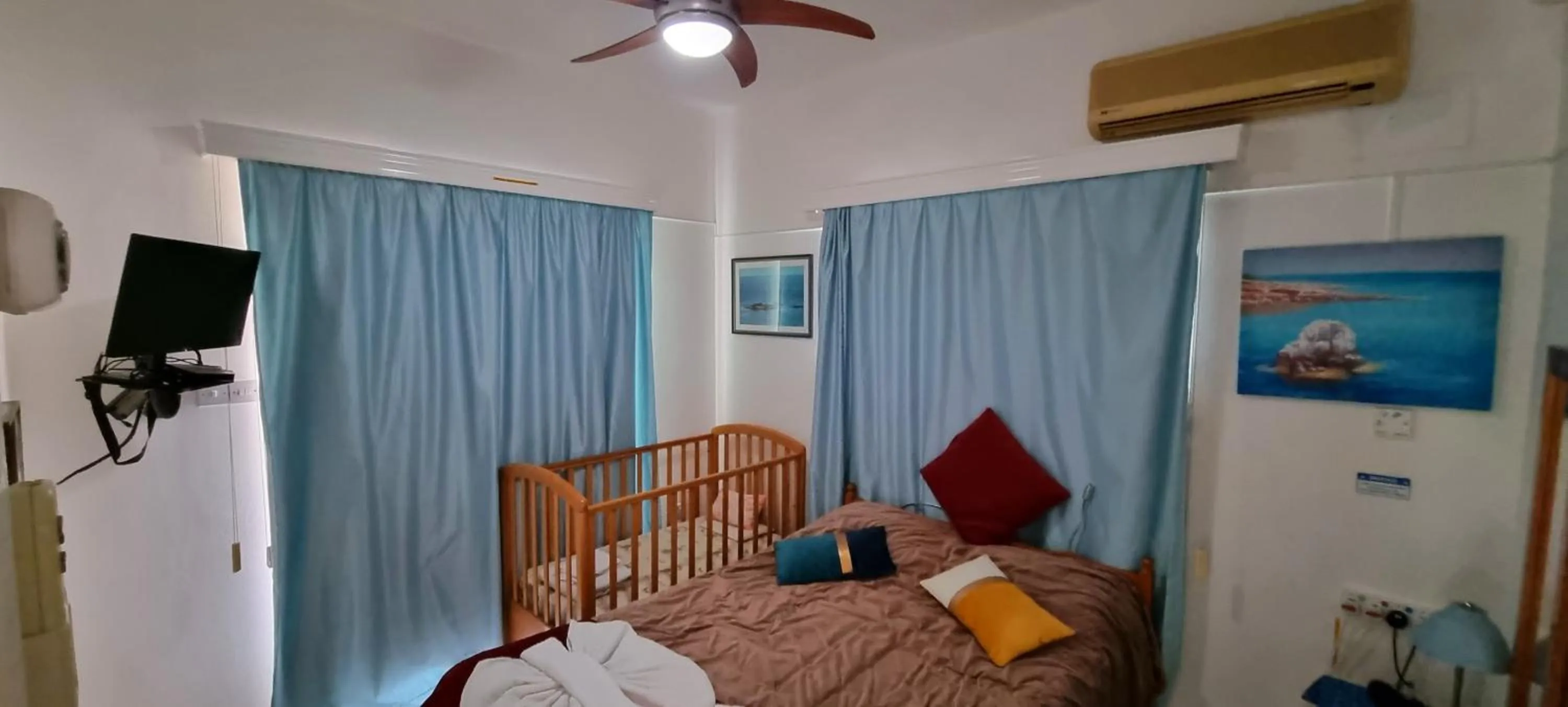 Bed in Astrofegia Apartments Near The Sea