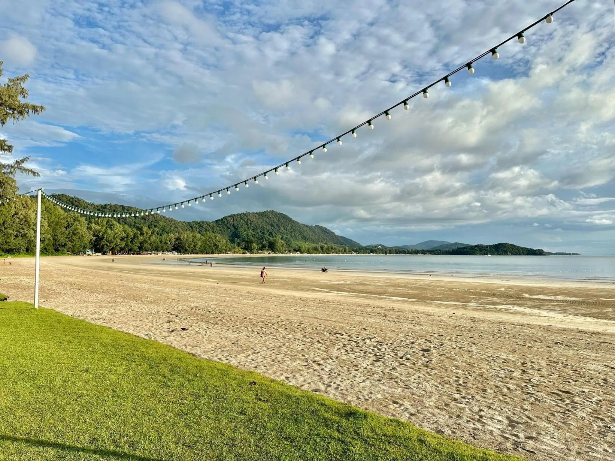 Beach in Twin Bay Resort Koh Lanta