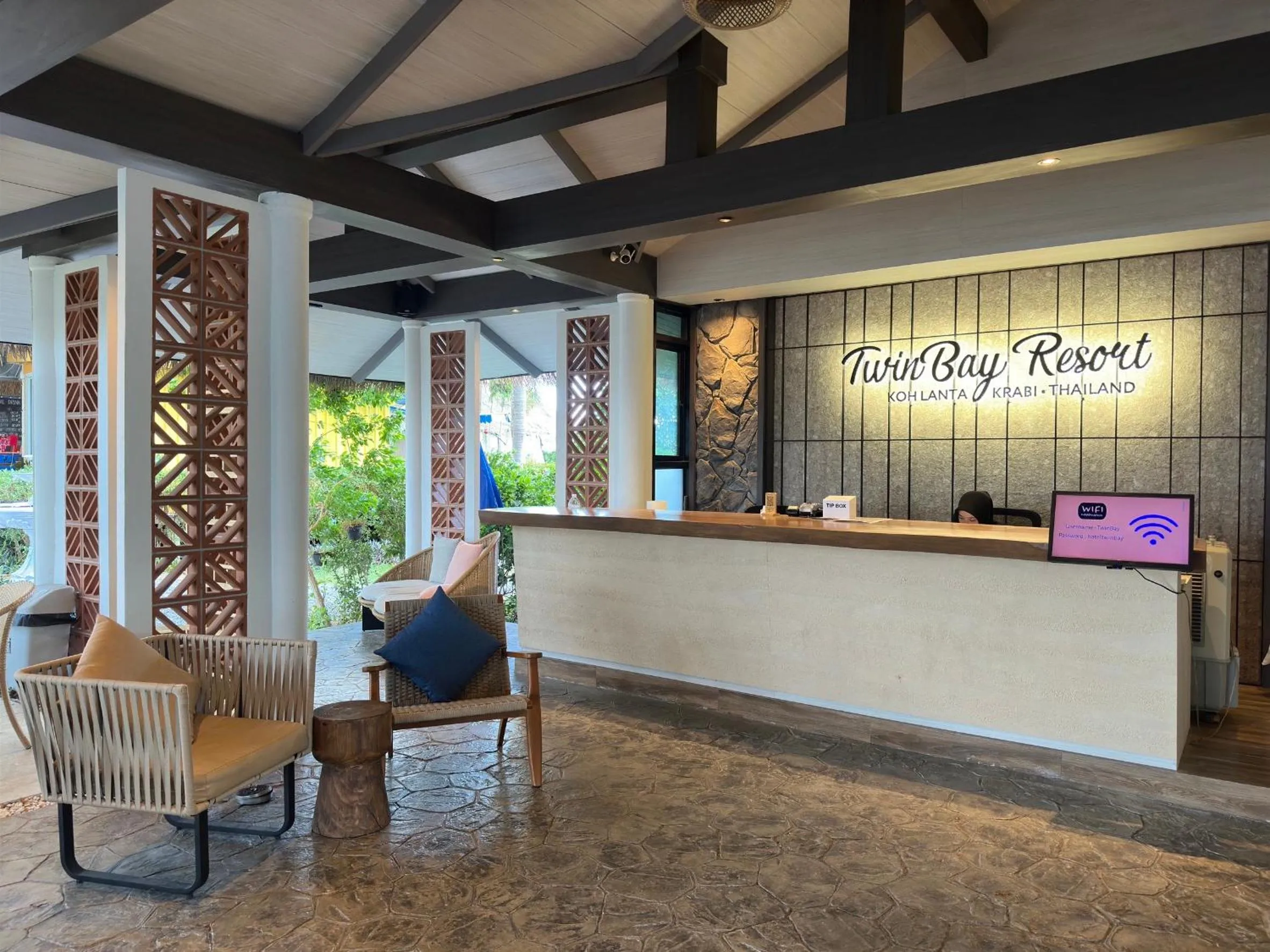 Lobby or reception in Twin Bay Resort Koh Lanta