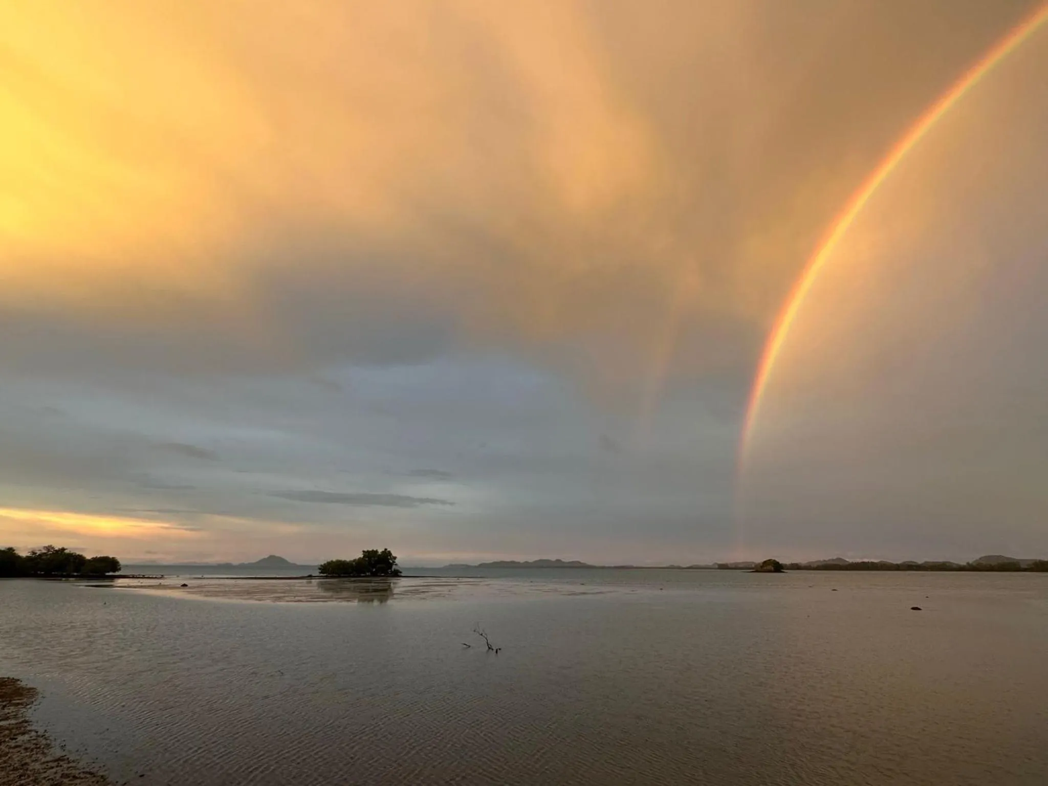 Area and facilities in Twin Bay Resort Koh Lanta
