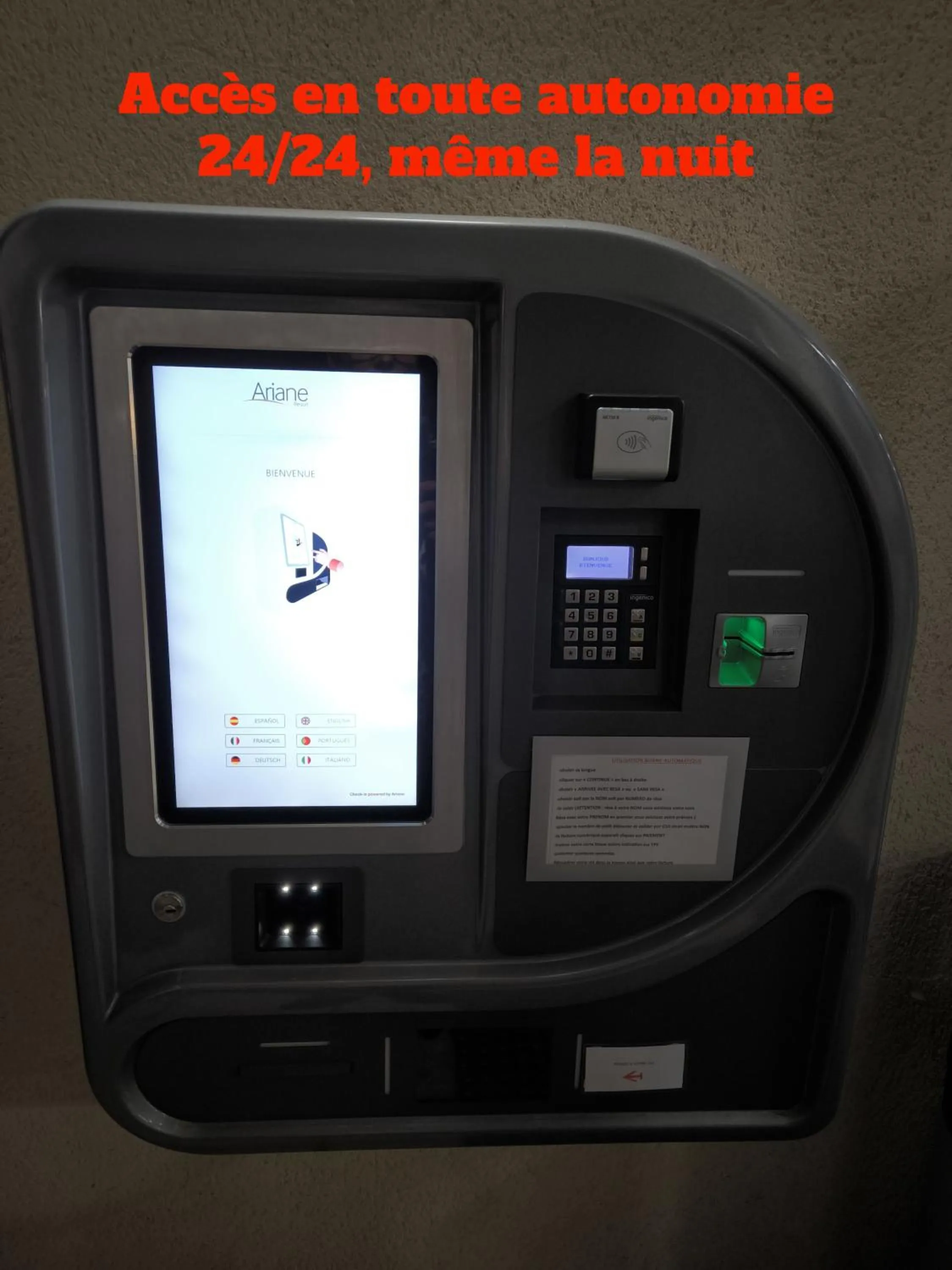vending machine in Hôtel Le Laury's