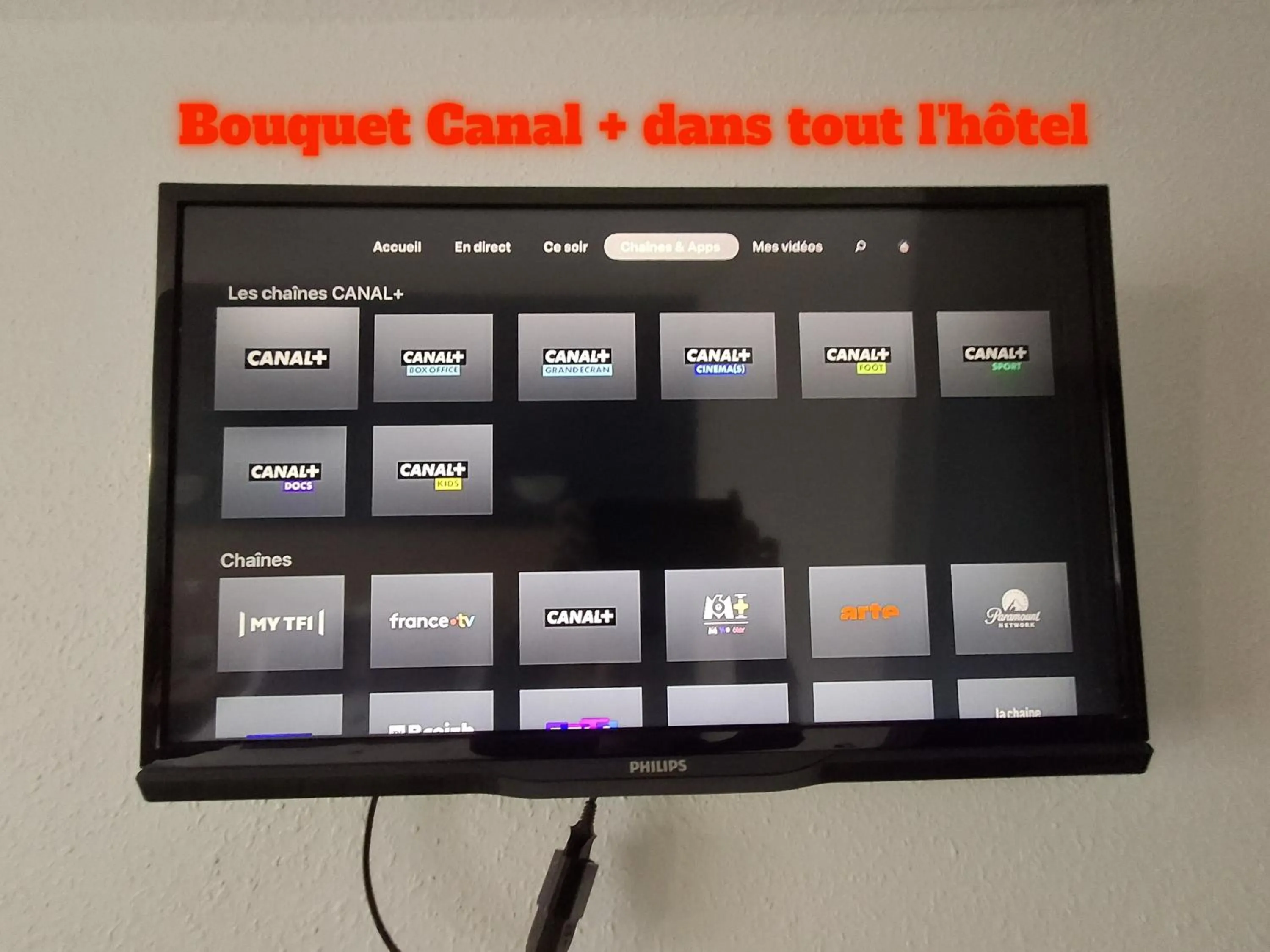 Bedroom in Hôtel Le Laury's