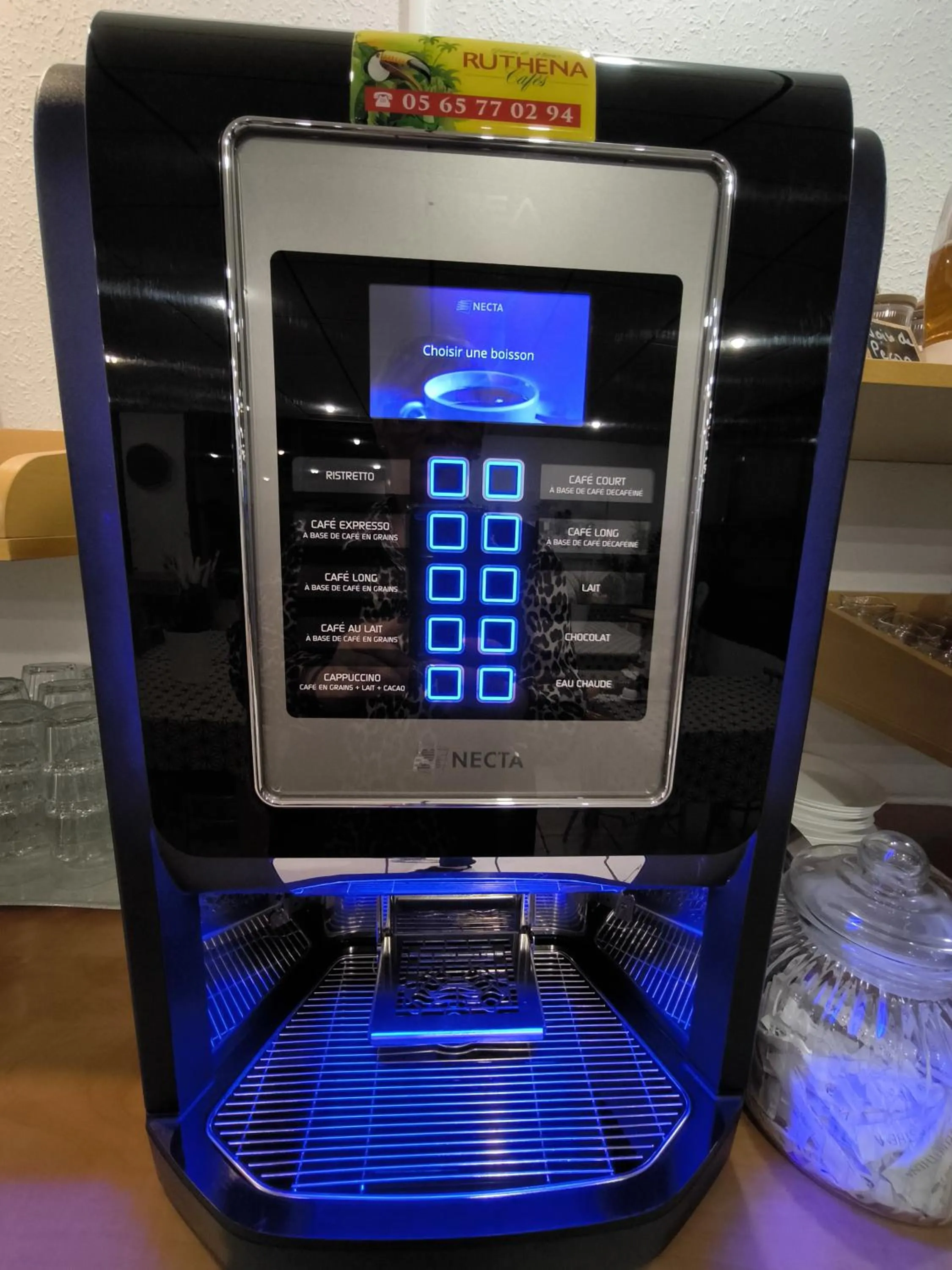 Breakfast in Hôtel Le Laury's